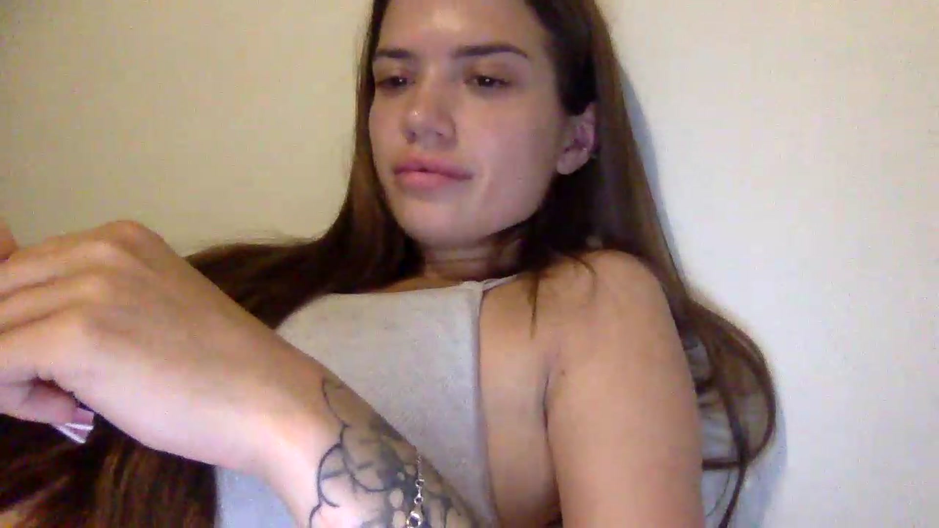 Gallery image thumbnail from JessicaB's myfreecams stream on, 08/16/2026, 19:05 image 17 of 20