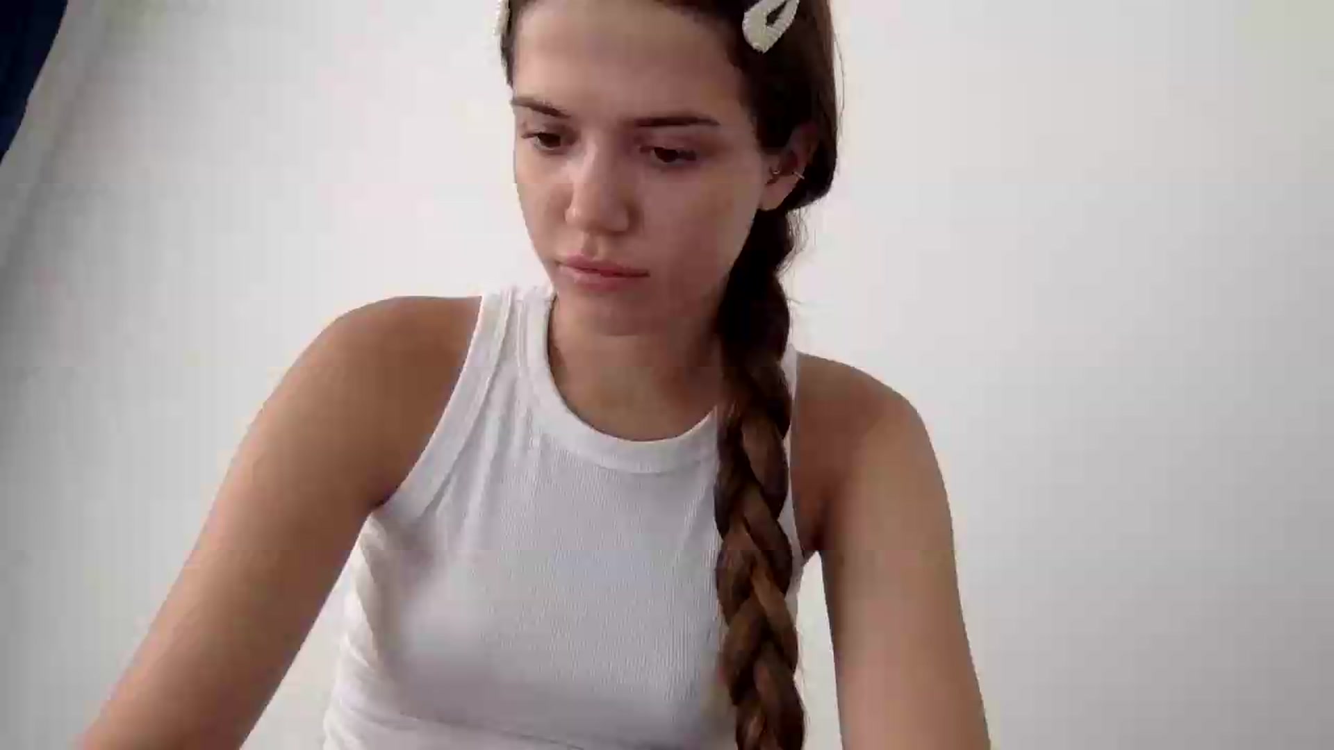 Gallery image thumbnail from JessicaB's myfreecams stream on, 08/19/2026, 13:07 image 1 of 20