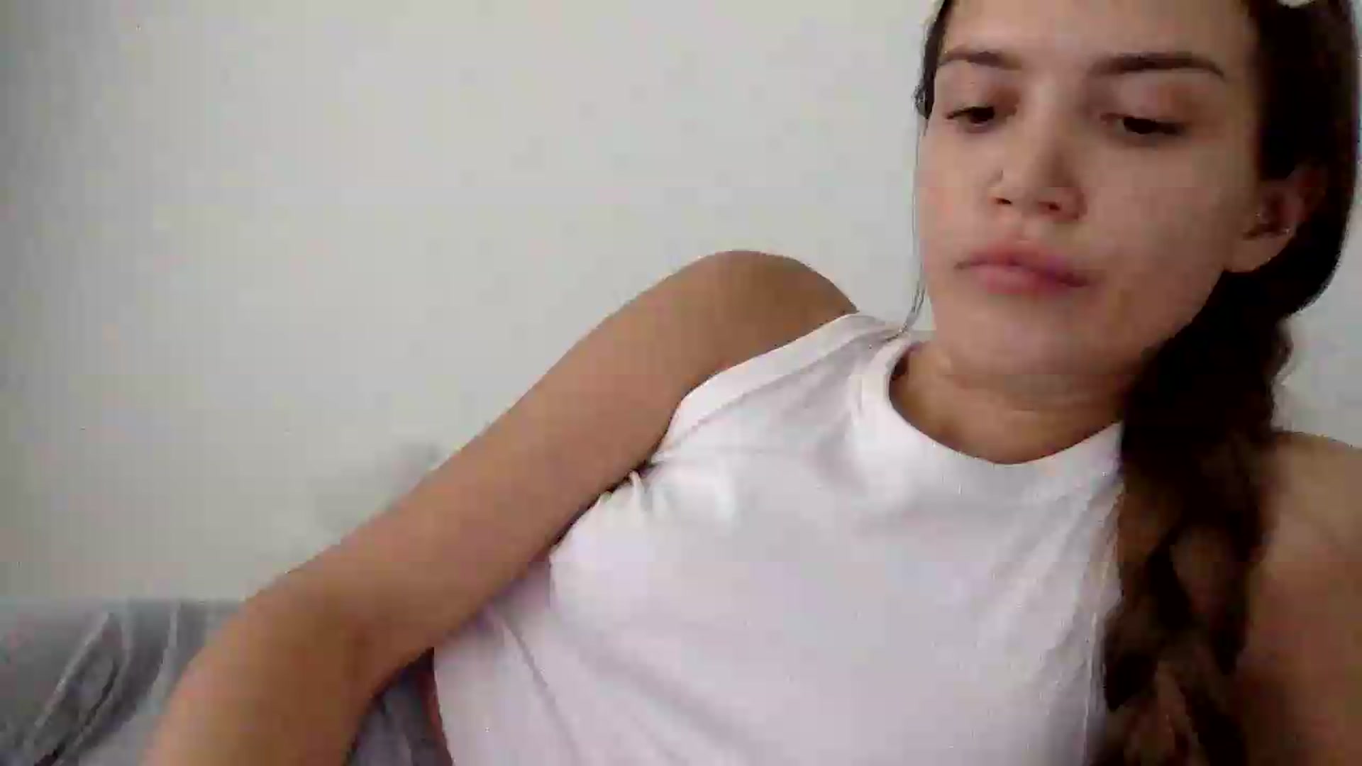 Gallery image thumbnail from JessicaB's myfreecams stream on, 08/19/2026, 13:07 image 14 of 20