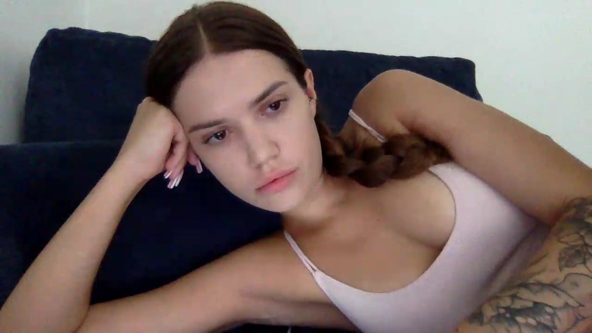 Gallery image thumbnail from JessicaB's myfreecams stream on, 08/21/2026, 13:19 image 5 of 20