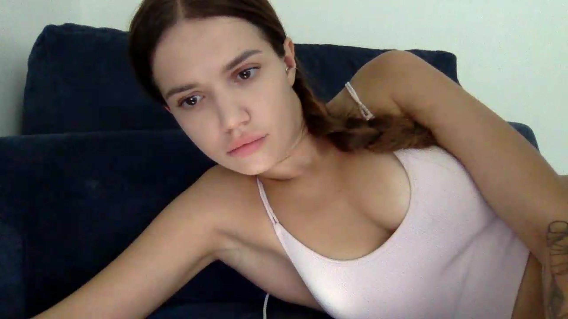 Gallery image thumbnail from JessicaB's myfreecams stream on, 08/21/2026, 13:19 image 9 of 20