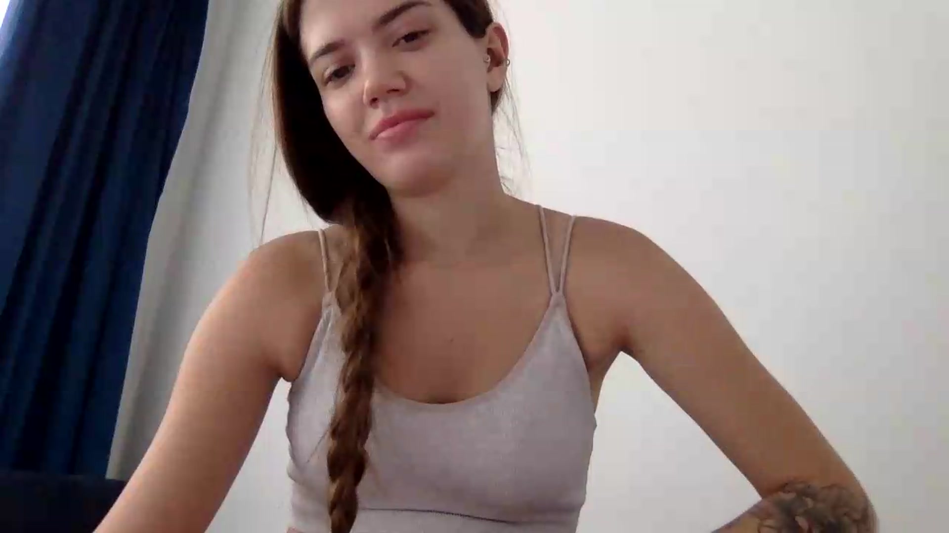 Gallery image thumbnail from JessicaB's myfreecams stream on, 08/26/2026, 18:01 image 13 of 20