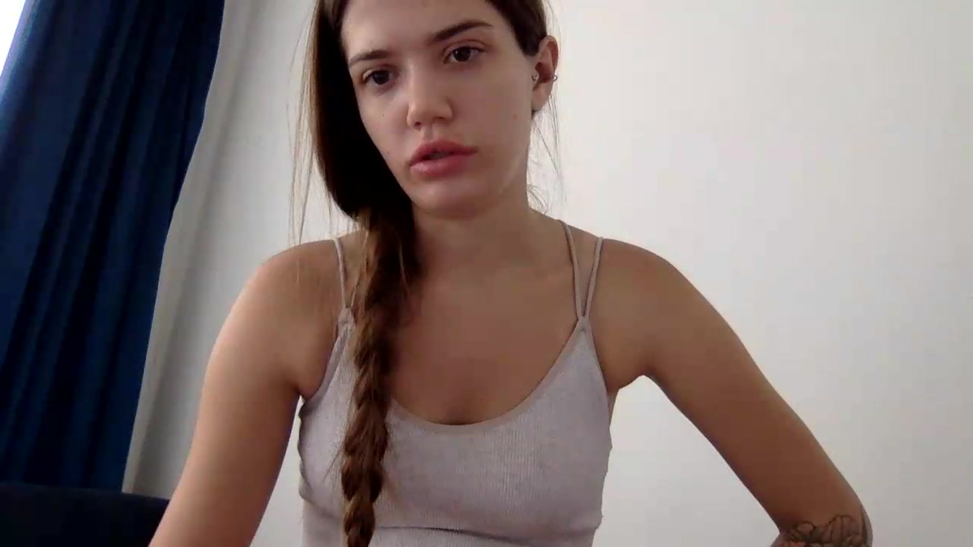 Gallery image thumbnail from JessicaB's myfreecams stream on, 08/26/2026, 18:01 image 19 of 20