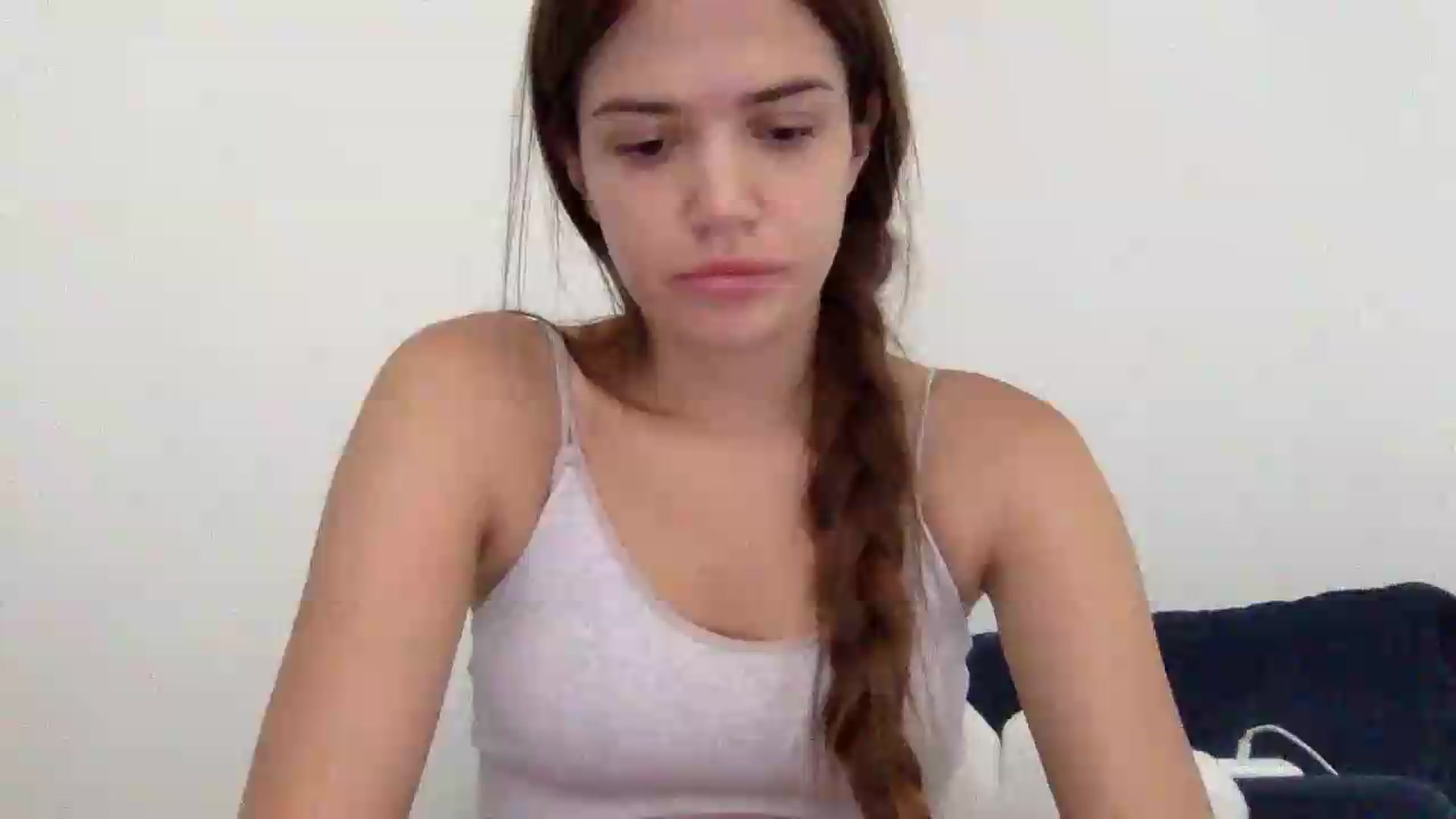 Gallery image thumbnail from JessicaB's myfreecams stream on, 08/26/2026, 18:02 image 6 of 20