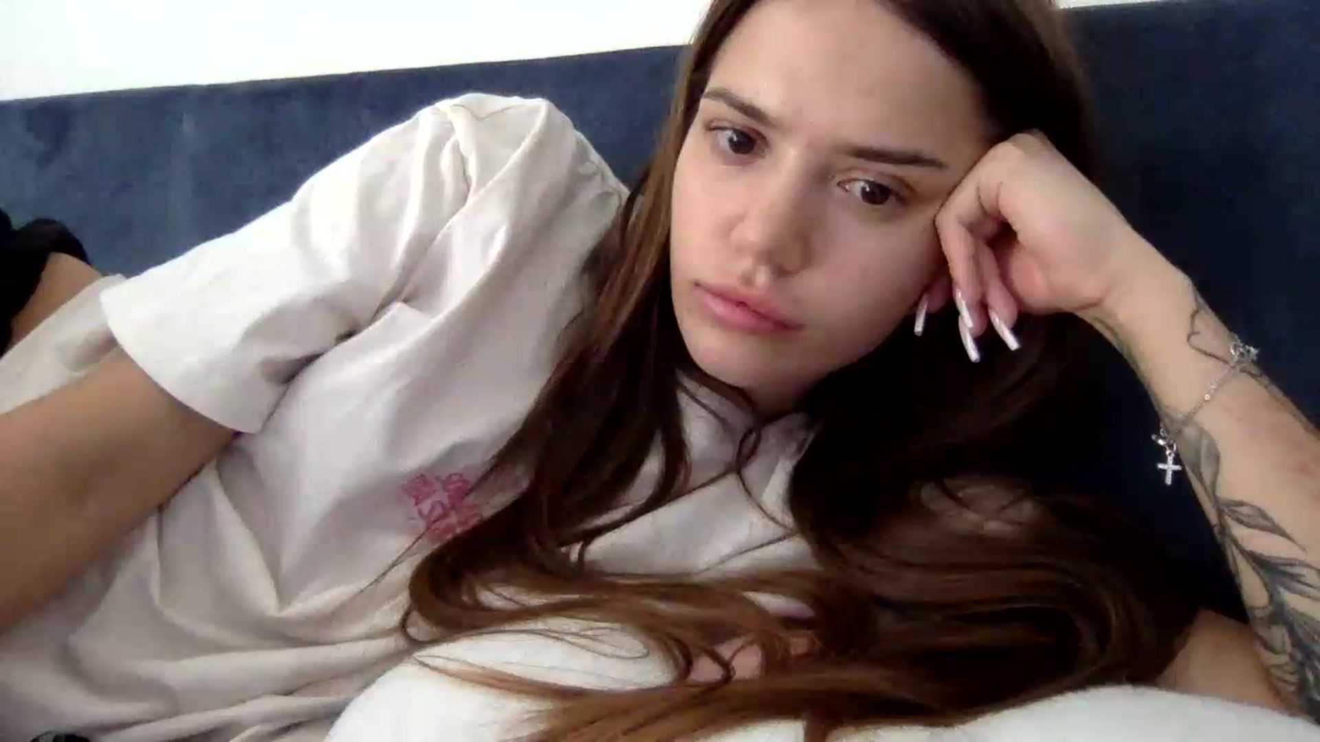 Gallery image thumbnail from JessicaB's myfreecams stream on, 08/27/2026, 15:02 image 7 of 20