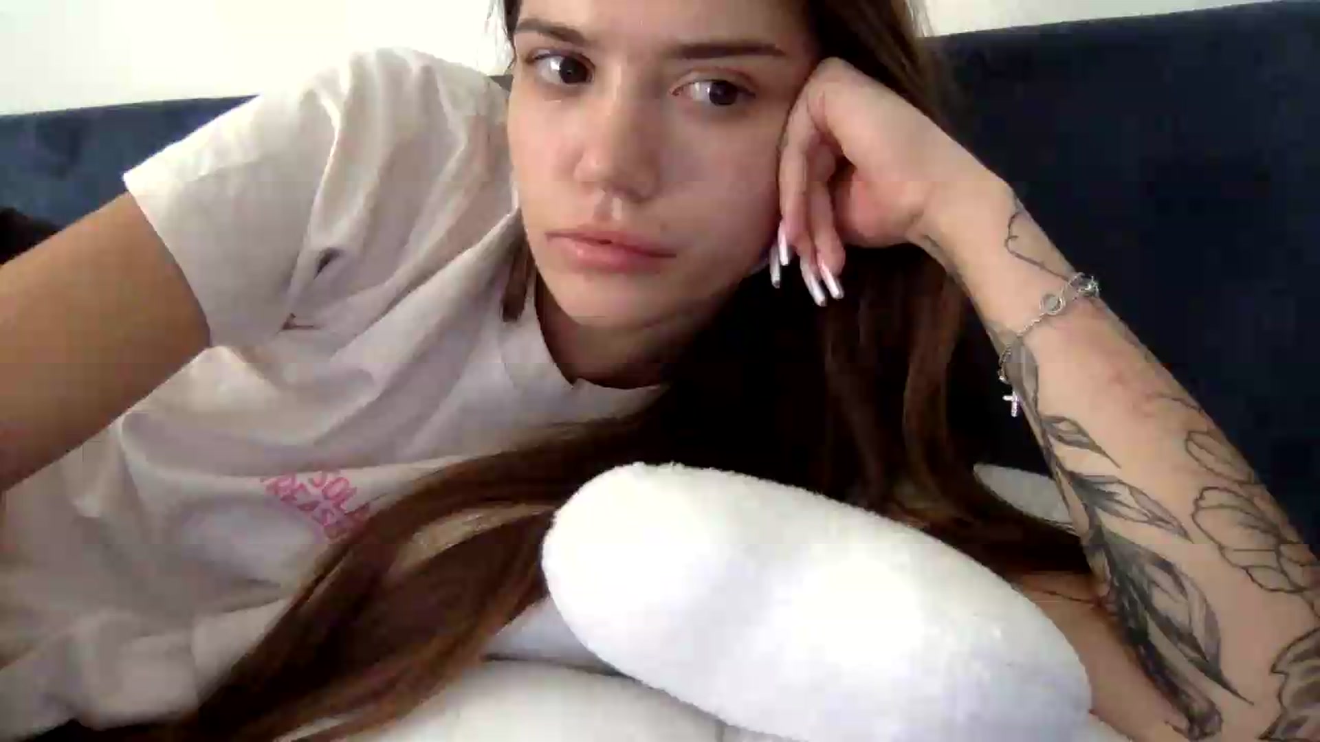 Gallery image thumbnail from JessicaB's myfreecams stream on, 08/27/2026, 15:46 image 8 of 20