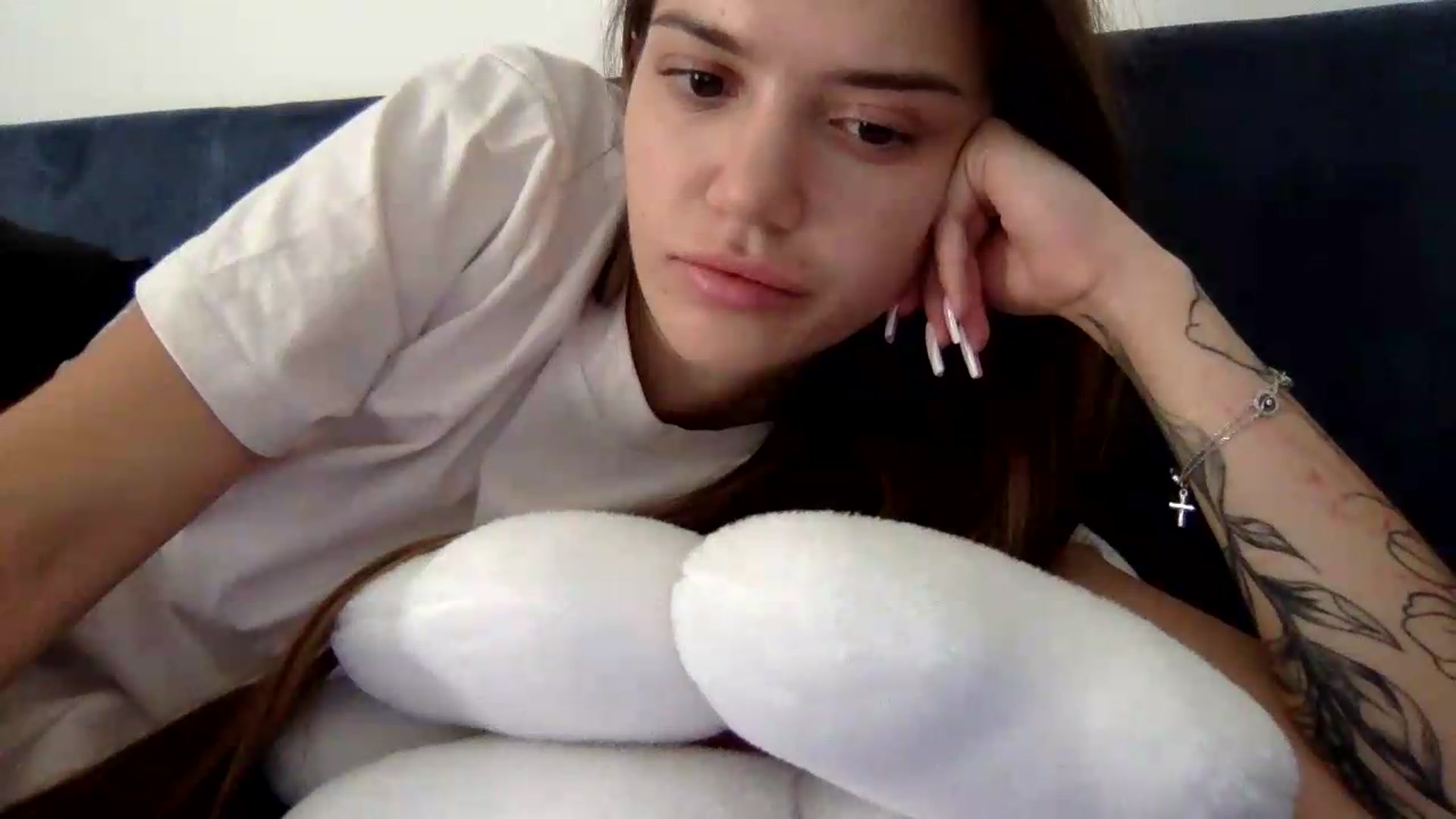 Gallery image thumbnail from JessicaB's myfreecams stream on, 08/27/2026, 15:46 image 2 of 20
