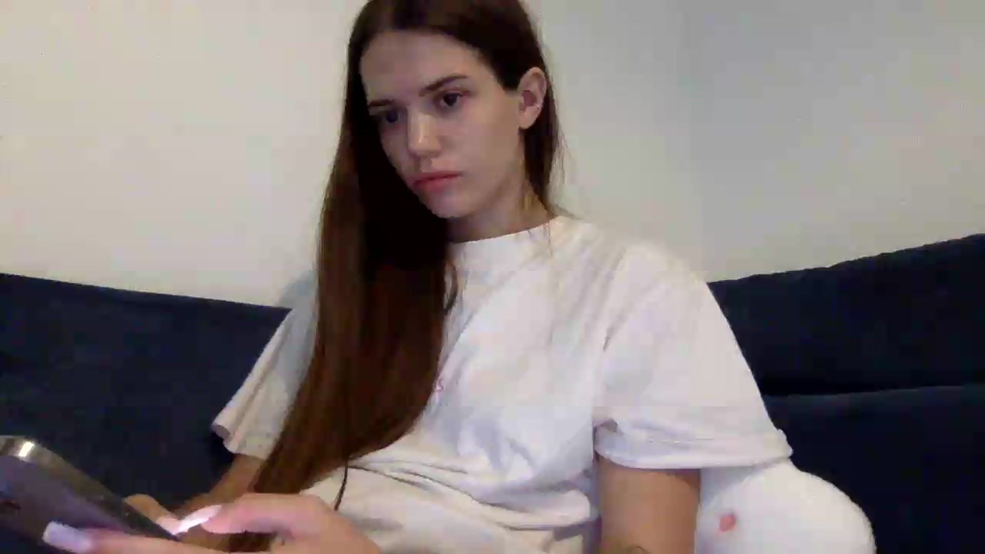 Gallery image thumbnail from JessicaB's myfreecams stream on, 08/27/2026, 17:51 image 10 of 20