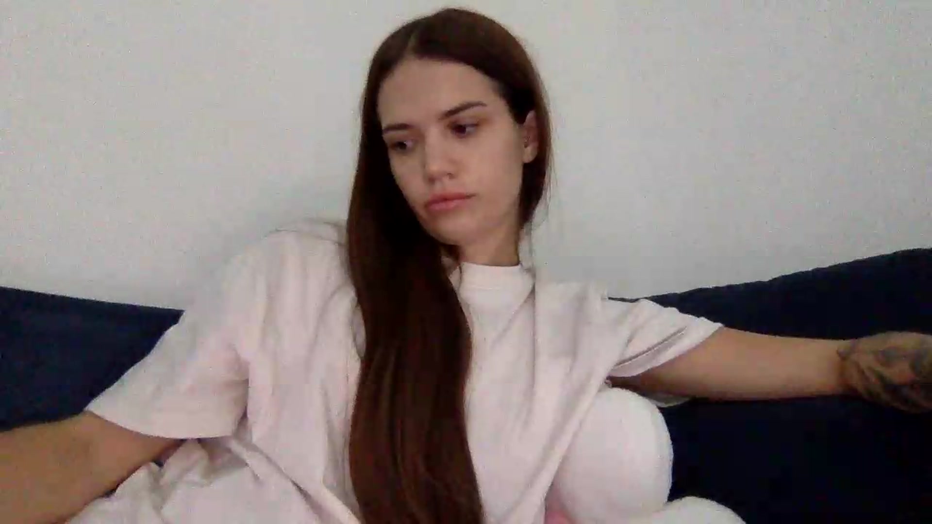 Gallery image thumbnail from JessicaB's myfreecams stream on, 08/27/2026, 17:51 image 3 of 20