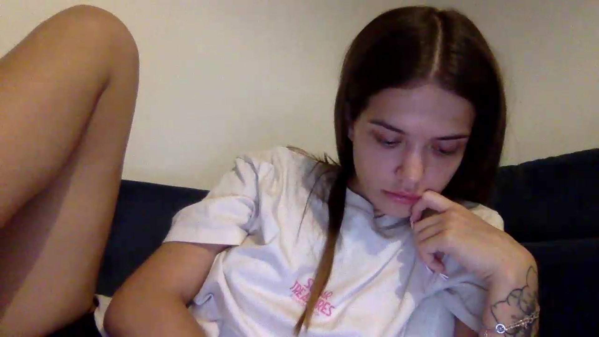 Gallery image thumbnail from JessicaB's myfreecams stream on, 08/27/2026, 17:51 image 20 of 20