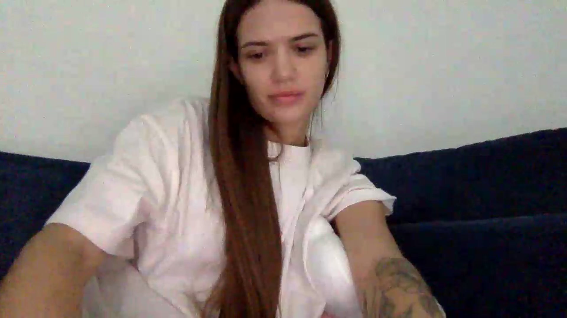 Gallery image thumbnail from JessicaB's myfreecams stream on, 08/27/2026, 17:51 image 6 of 20