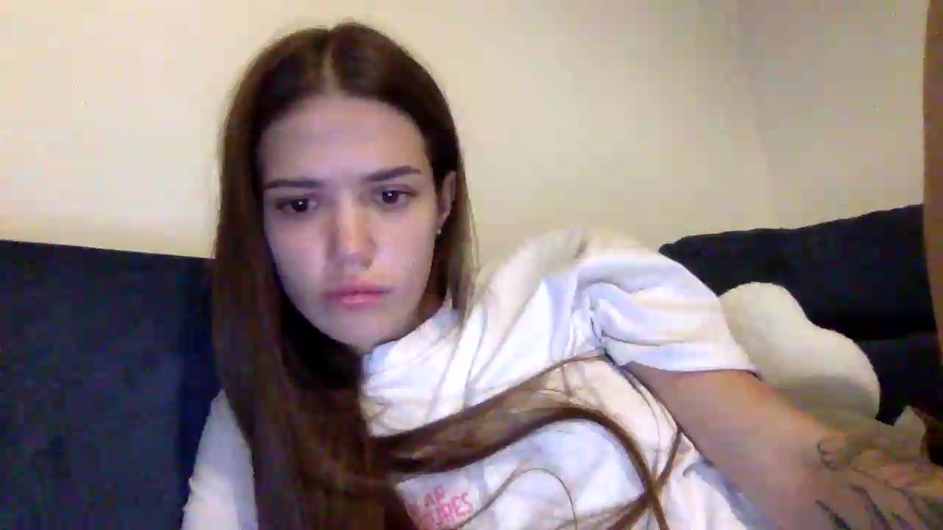 Gallery image thumbnail from JessicaB's myfreecams stream on, 08/27/2026, 20:47 image 10 of 20