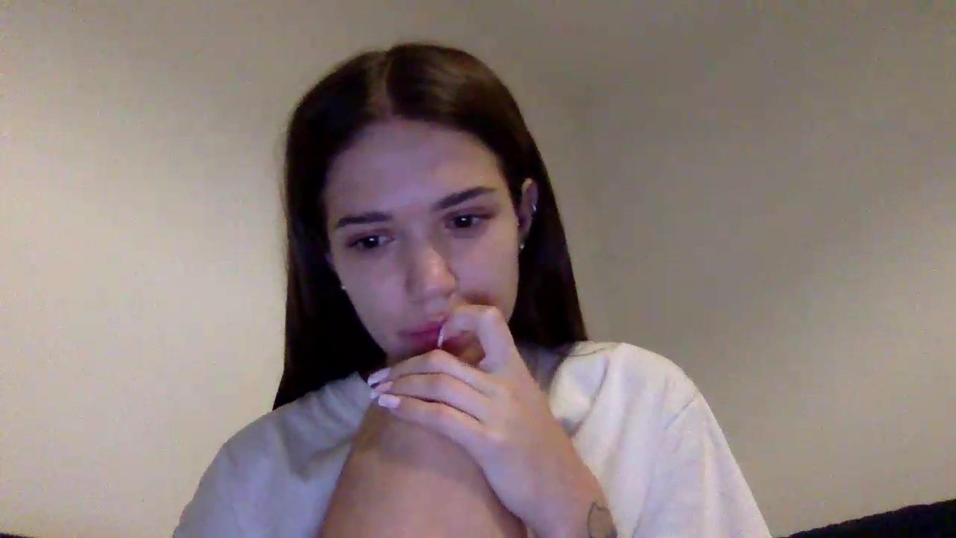 Gallery image thumbnail from JessicaB's myfreecams stream on, 08/27/2026, 21:10 image 20 of 20