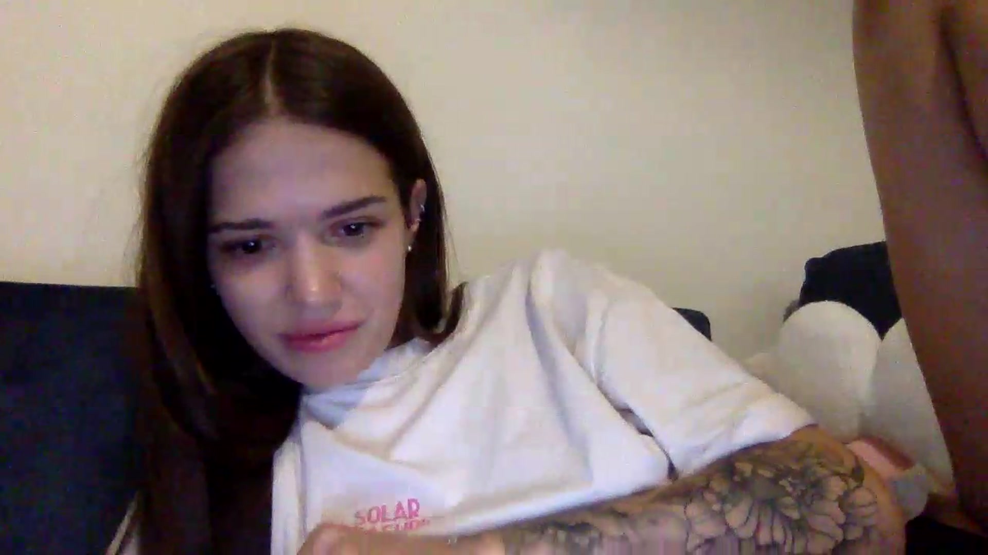 Gallery image thumbnail from JessicaB's myfreecams stream on, 08/27/2026, 21:47 image 8 of 20