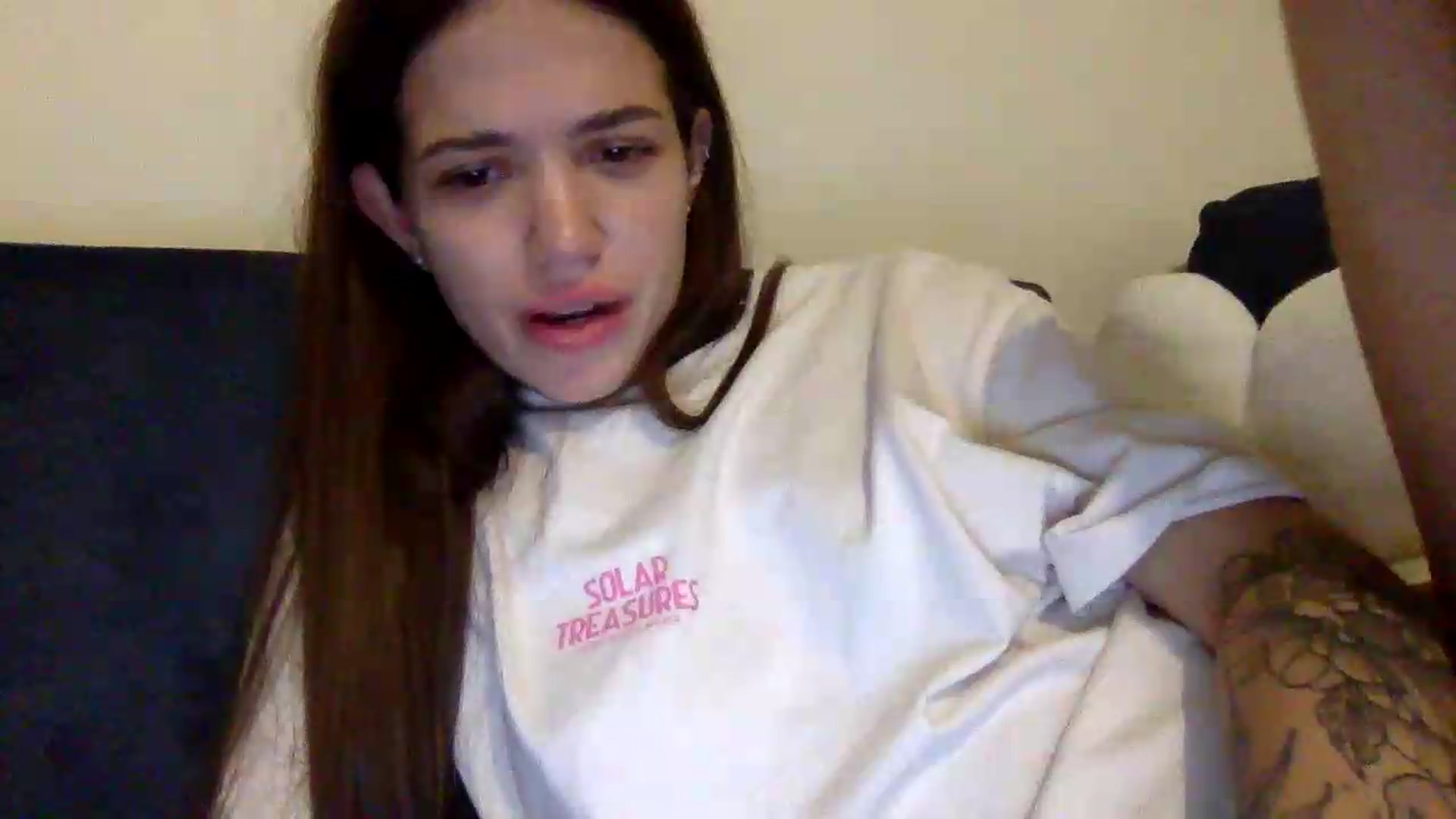Gallery image thumbnail from JessicaB's myfreecams stream on, 08/27/2026, 21:53 image 19 of 20