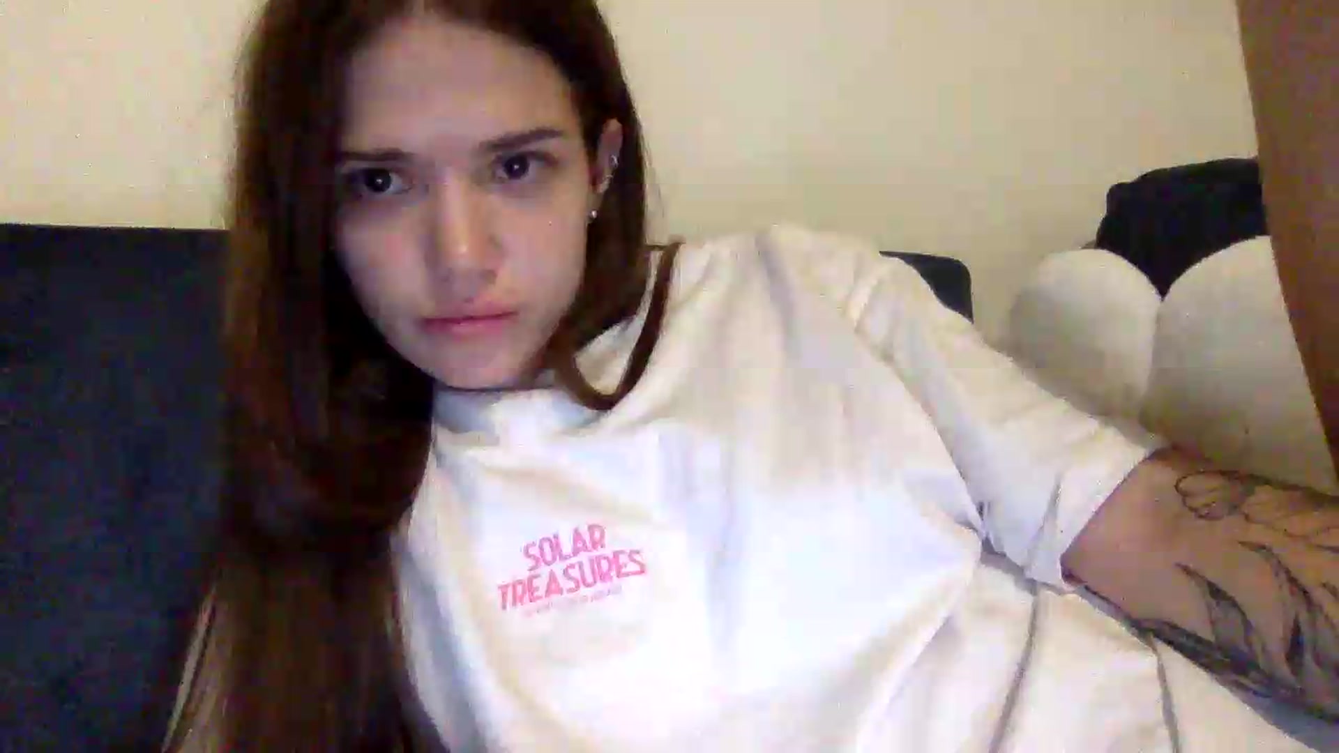 Gallery image thumbnail from JessicaB's myfreecams stream on, 08/27/2026, 21:53 image 10 of 20