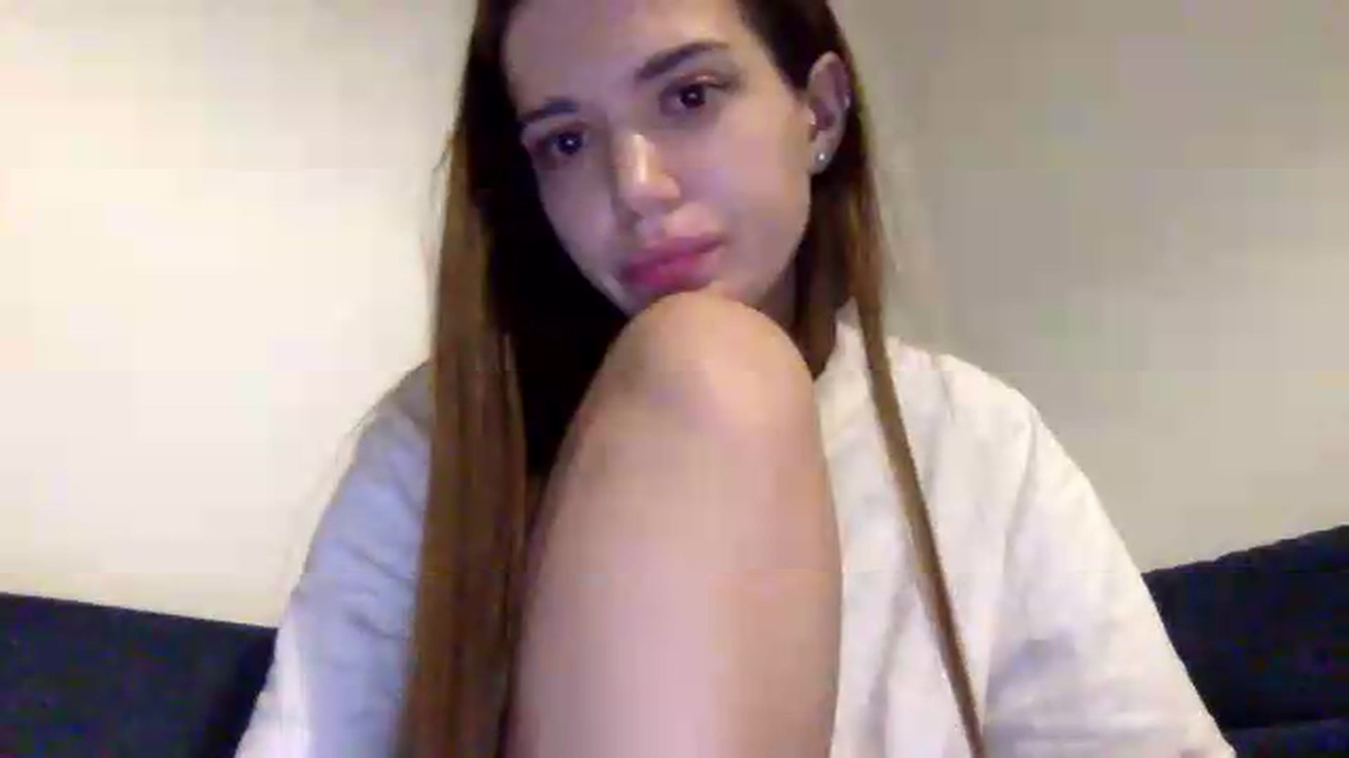 Gallery image thumbnail from JessicaB's myfreecams stream on, 08/27/2026, 22:35 image 11 of 20