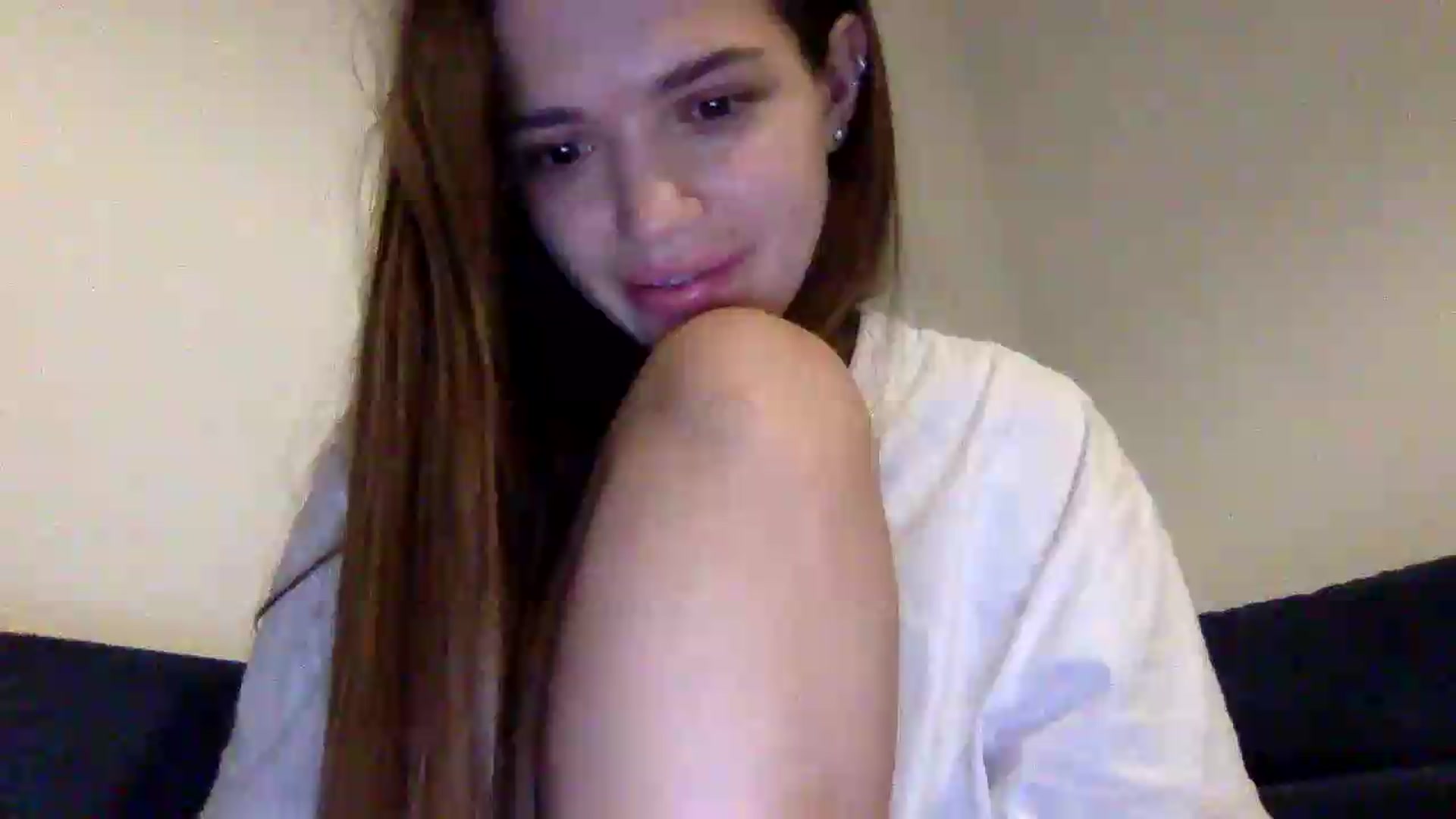 Gallery image thumbnail from JessicaB's myfreecams stream on, 08/27/2026, 22:35 image 8 of 20