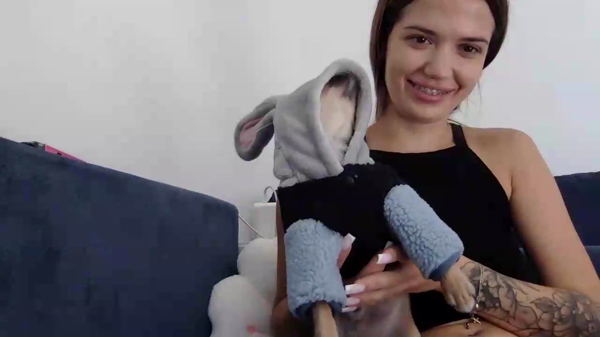 Gallery image thumbnail from JessicaB's myfreecams stream on, 08/28/2026, 12:37 image 4 of 20