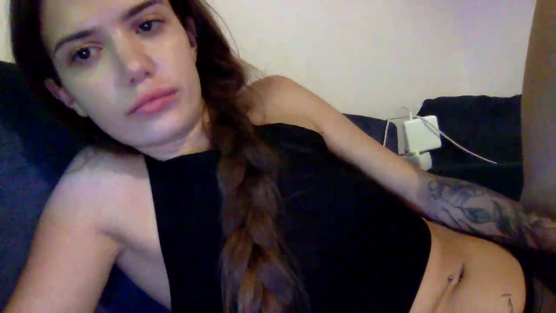 Gallery image thumbnail from JessicaB's myfreecams stream on, 08/28/2026, 18:39 image 15 of 20