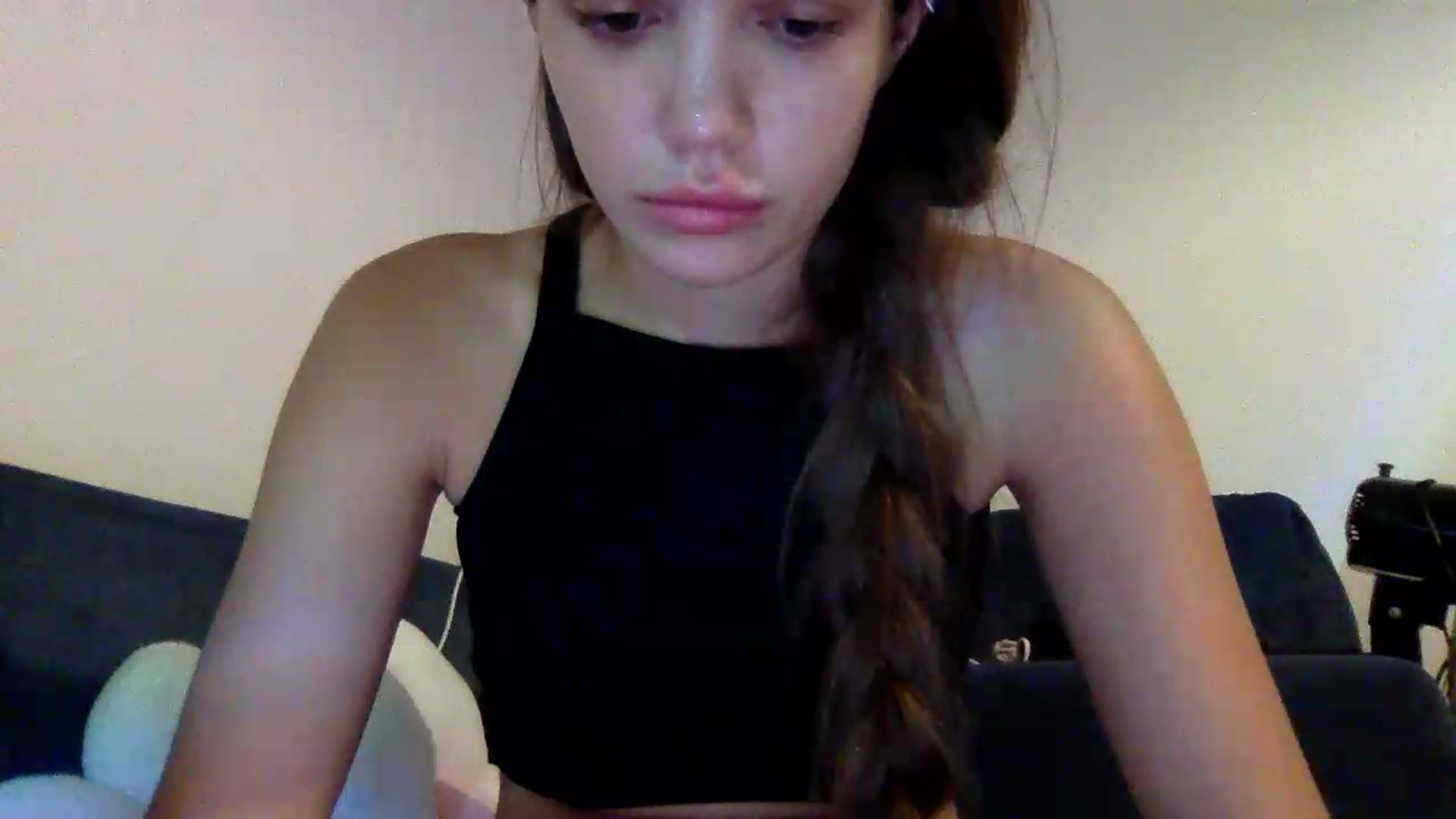 Gallery image thumbnail from JessicaB's myfreecams stream on, 08/28/2026, 18:39 image 2 of 20