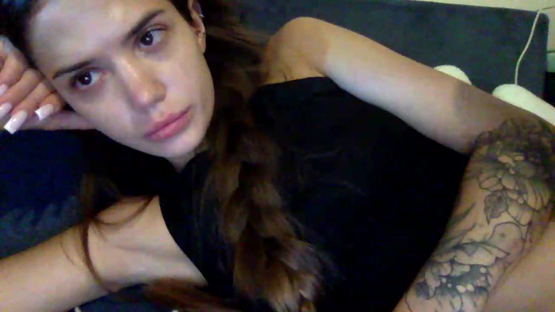 Gallery image thumbnail from JessicaB's myfreecams stream on, 08/28/2026, 19:19 image 11 of 20