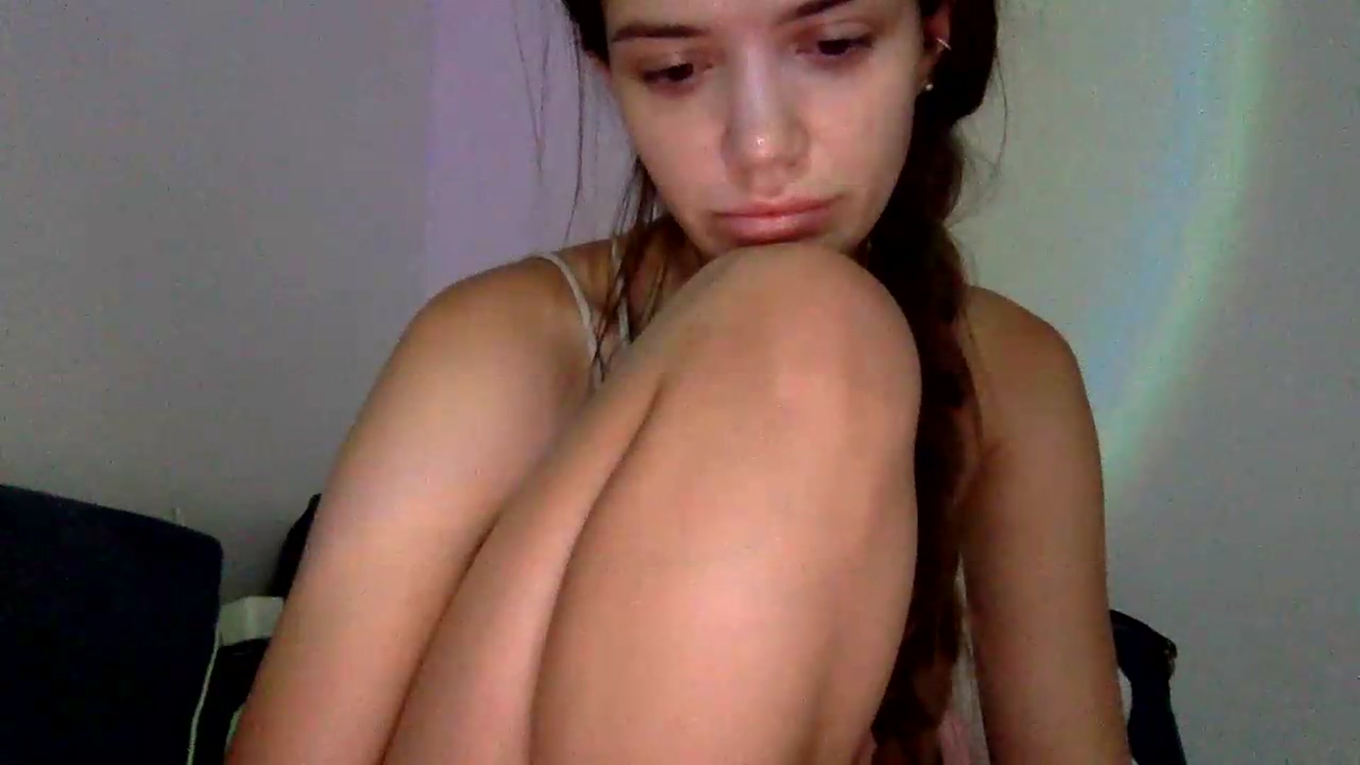 Gallery image thumbnail from JessicaB's myfreecams stream on, 08/30/2026, 17:12 image 17 of 20