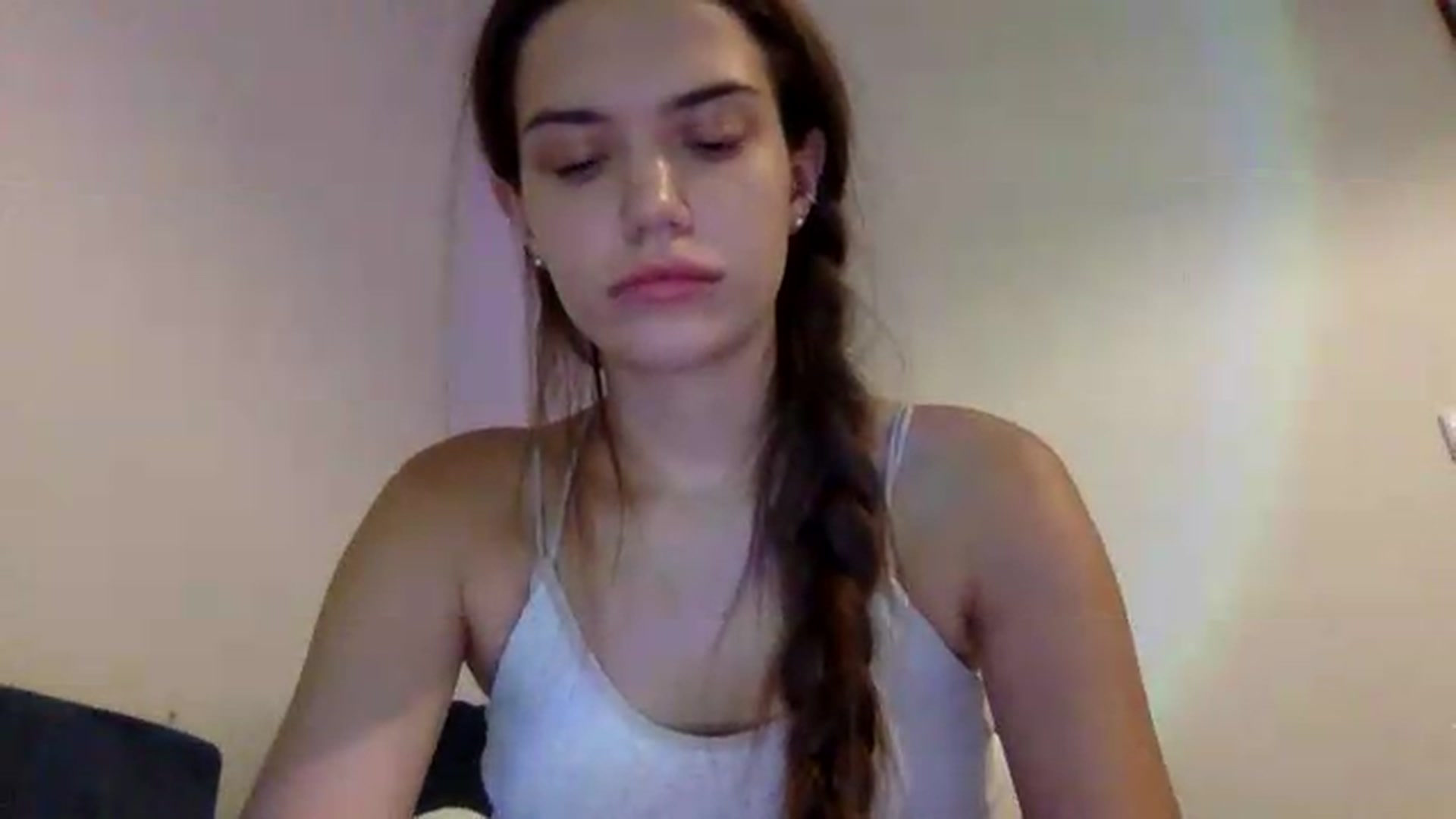 Gallery image thumbnail from JessicaB's myfreecams stream on, 08/30/2026, 17:49 image 10 of 20