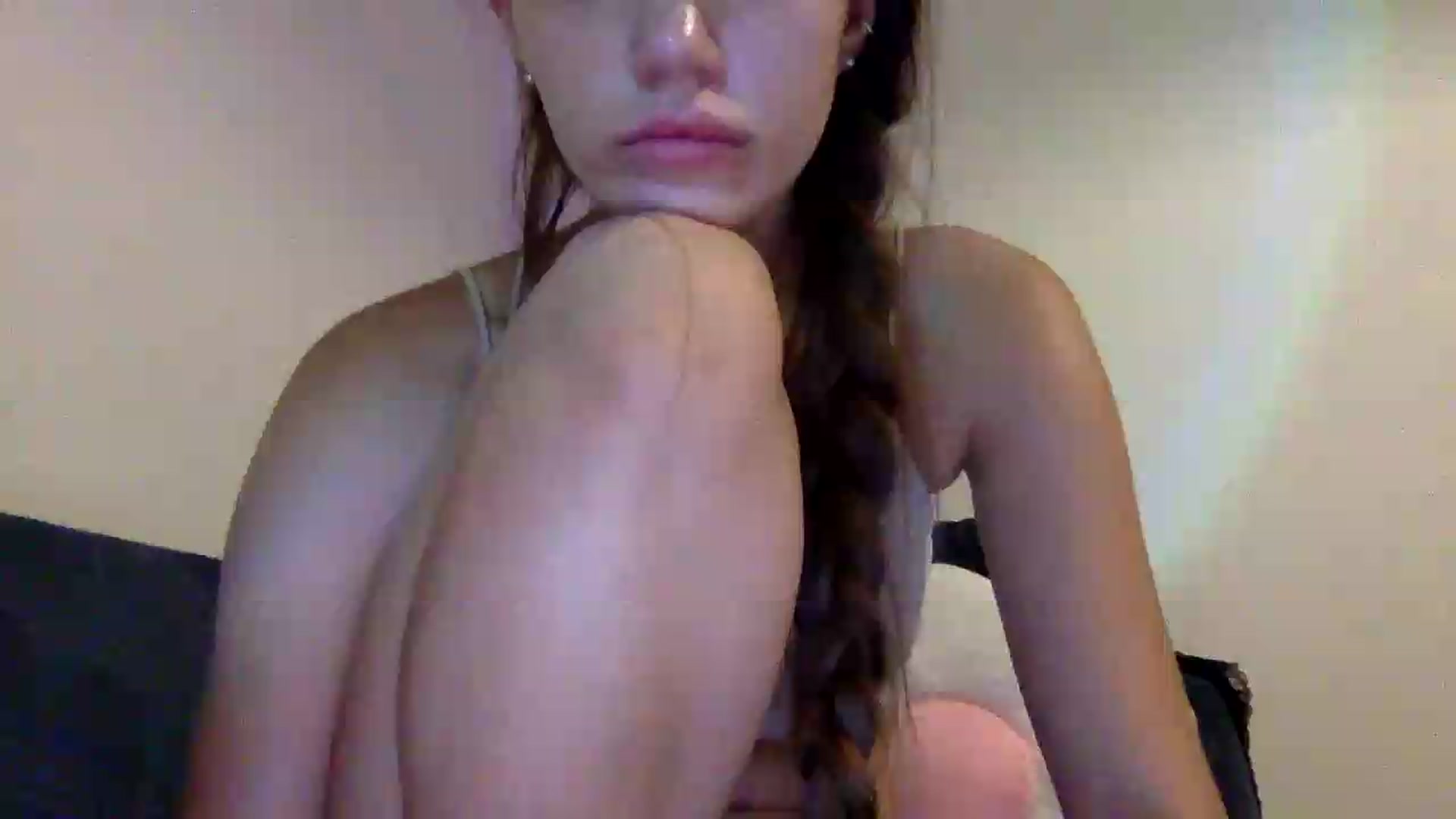 Gallery image thumbnail from JessicaB's myfreecams stream on, 08/30/2026, 18:09 image 7 of 20