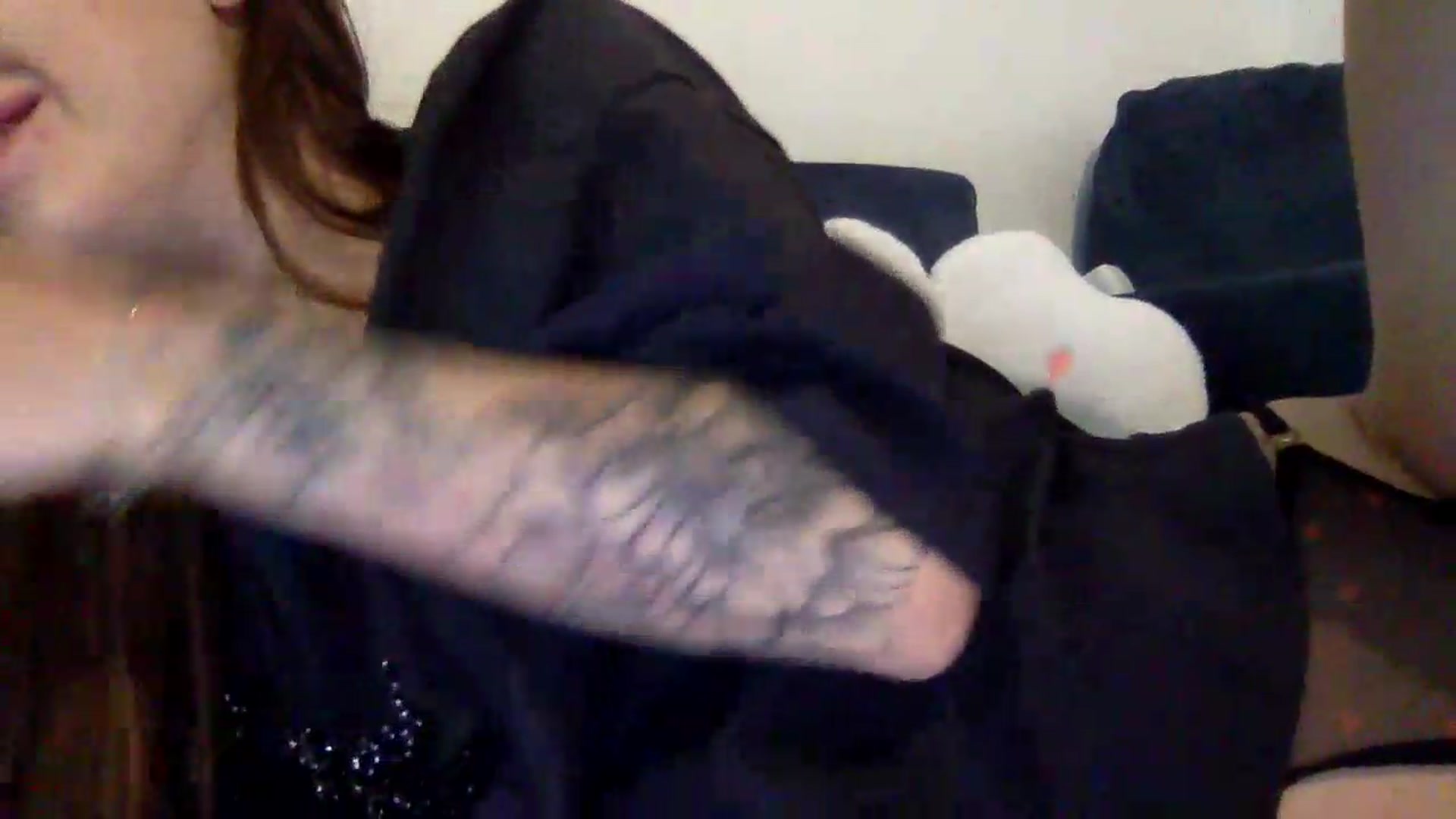 Gallery image thumbnail from JessicaB's myfreecams stream on, 08/31/2026, 16:42 image 13 of 20
