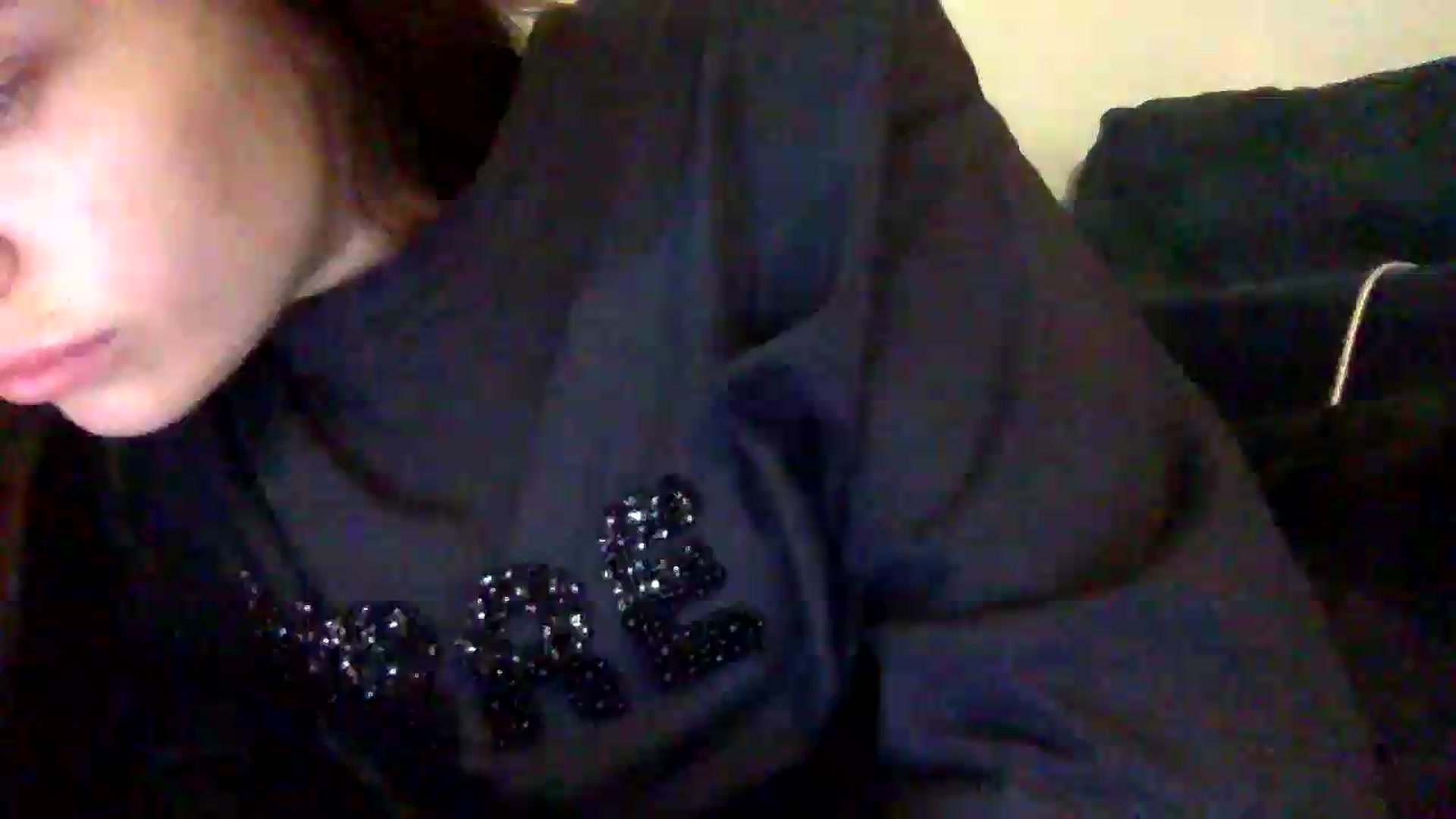 Gallery image thumbnail from JessicaB's myfreecams stream on, 08/31/2026, 17:21 image 17 of 20
