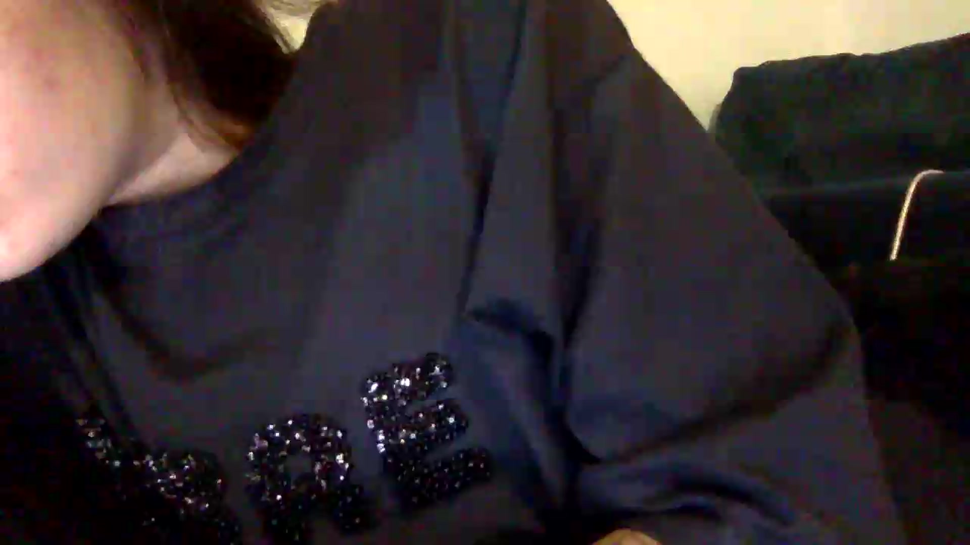 Gallery image thumbnail from JessicaB's myfreecams stream on, 08/31/2026, 17:21 image 19 of 20