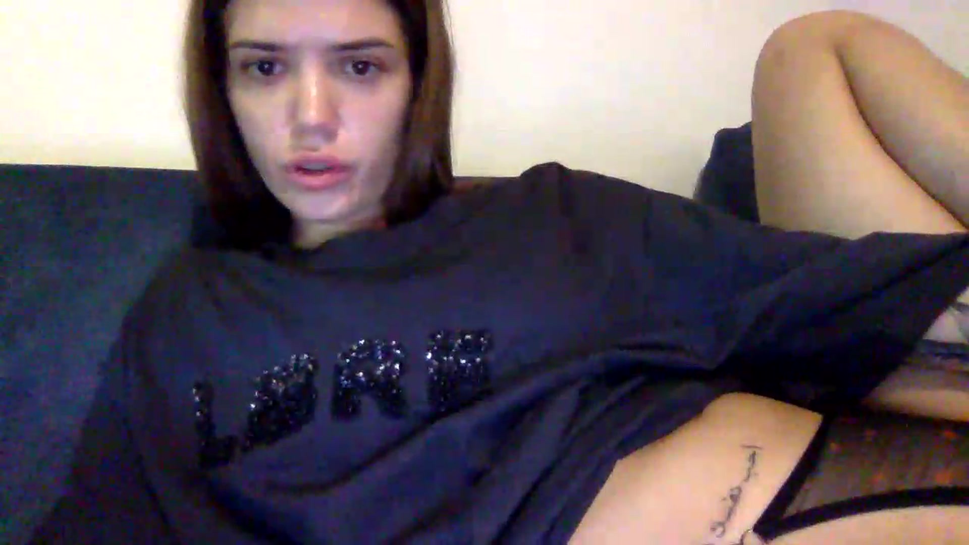 Gallery image thumbnail from JessicaB's myfreecams stream on, 08/31/2026, 19:49 image 17 of 20