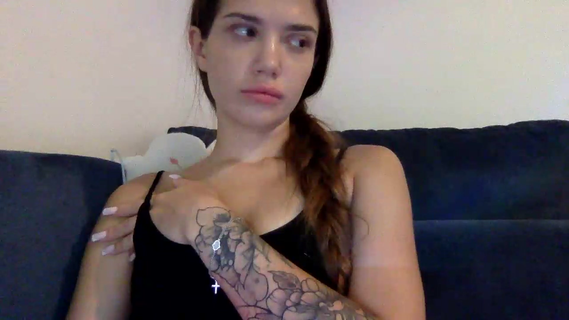 Gallery image thumbnail from JessicaB's myfreecams stream on, 09/01/2026, 17:16 image 4 of 20