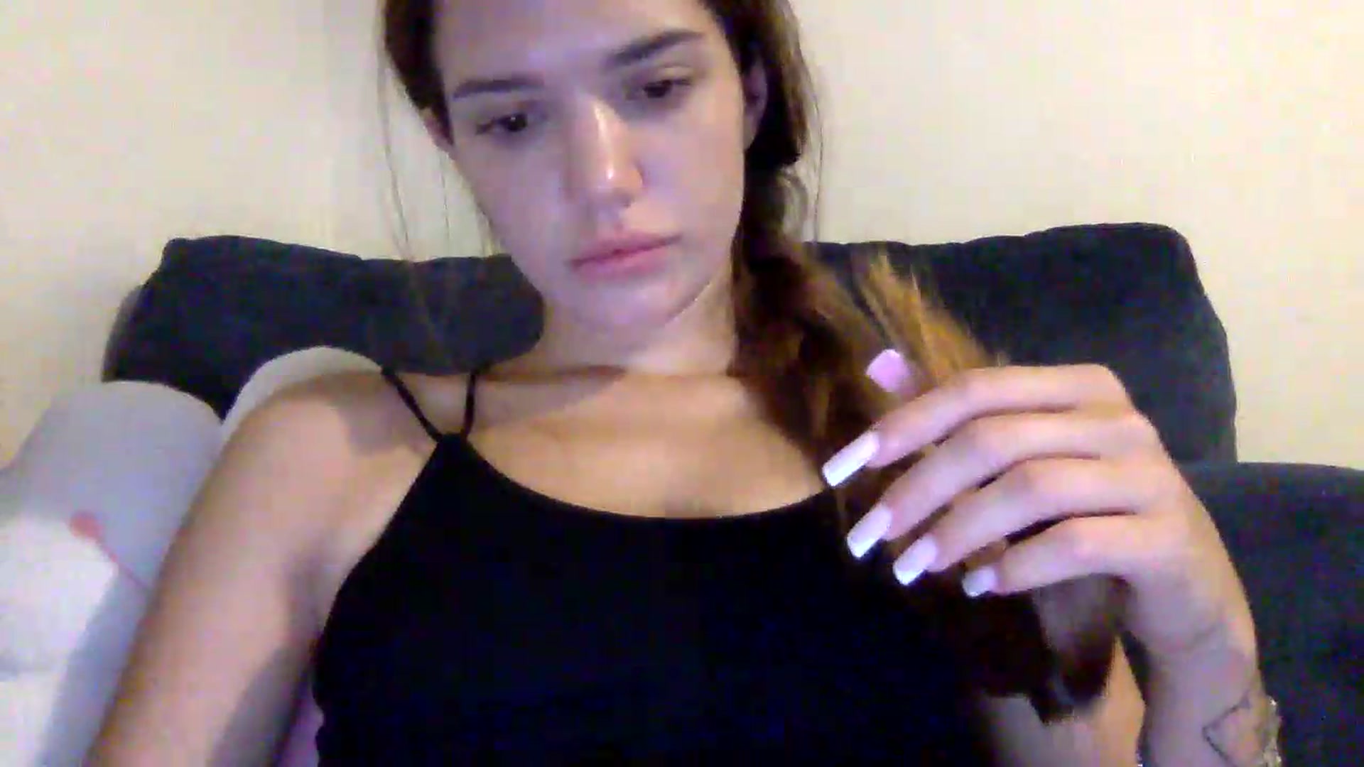Gallery image thumbnail from JessicaB's myfreecams stream on, 09/01/2026, 18:18 image 13 of 20