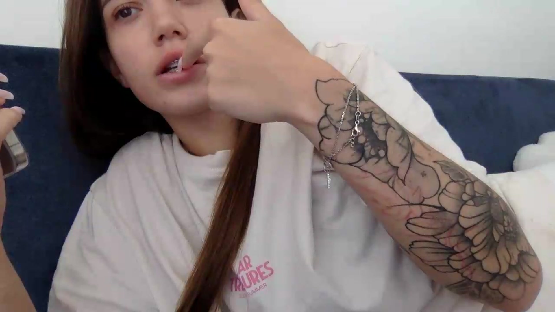 Gallery image thumbnail from JessicaB's myfreecams stream on, 09/02/2026, 12:39 image 4 of 20