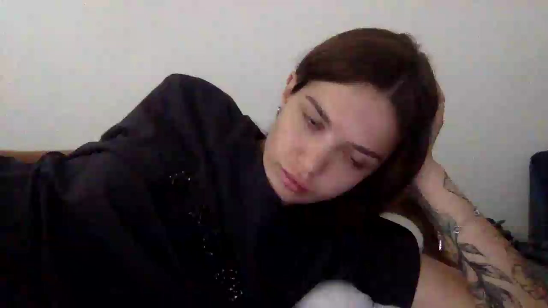 Gallery image thumbnail from JessicaB's myfreecams stream on, 09/07/2026, 14:06 image 17 of 20