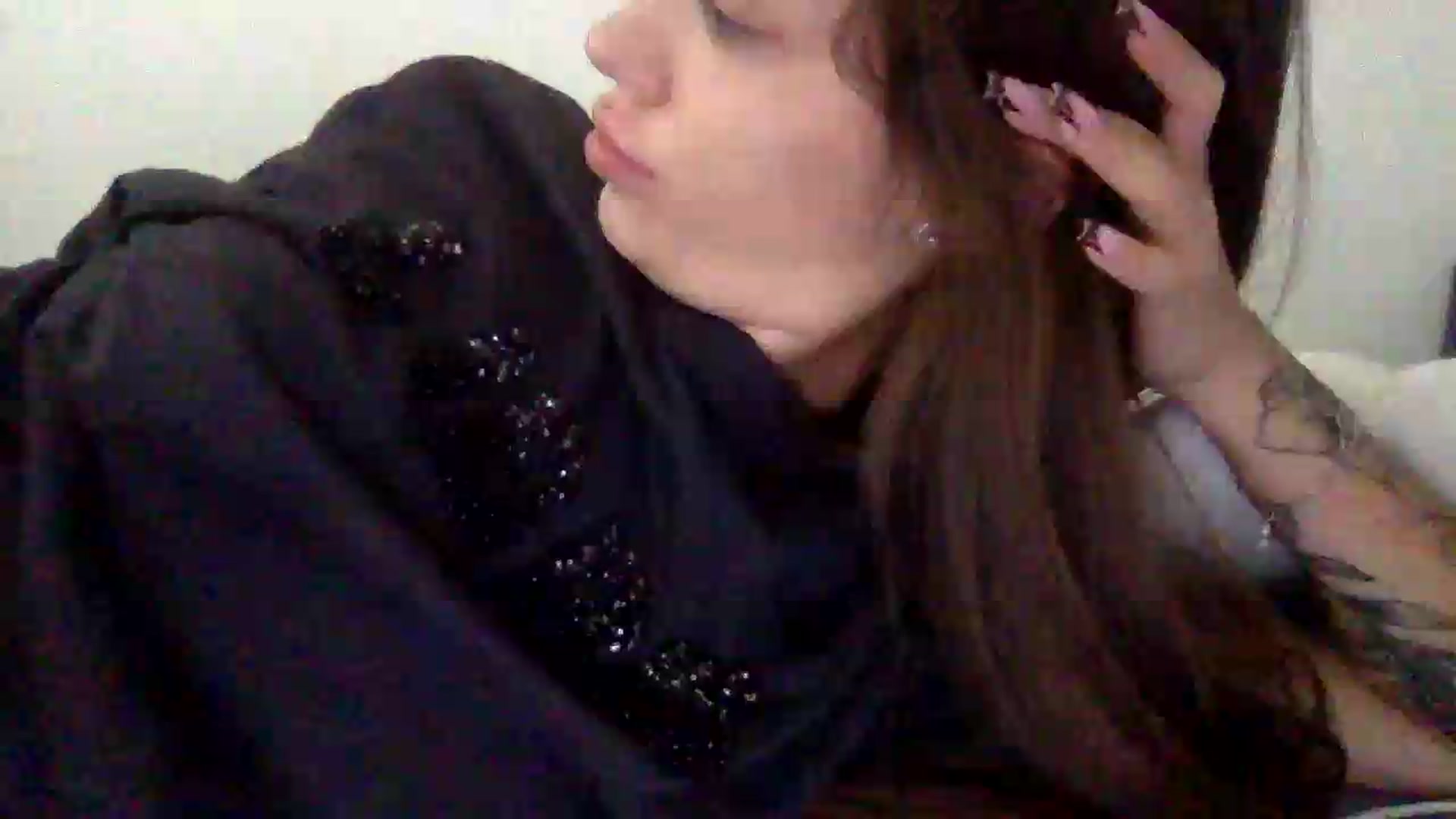 Gallery image thumbnail from JessicaB's myfreecams stream on, 09/07/2026, 14:22 image 15 of 20
