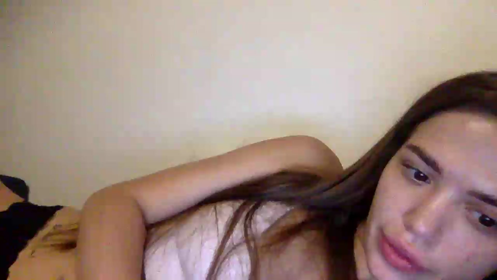 Gallery image thumbnail from JessicaB's myfreecams stream on, 09/09/2026, 19:43 image 16 of 20