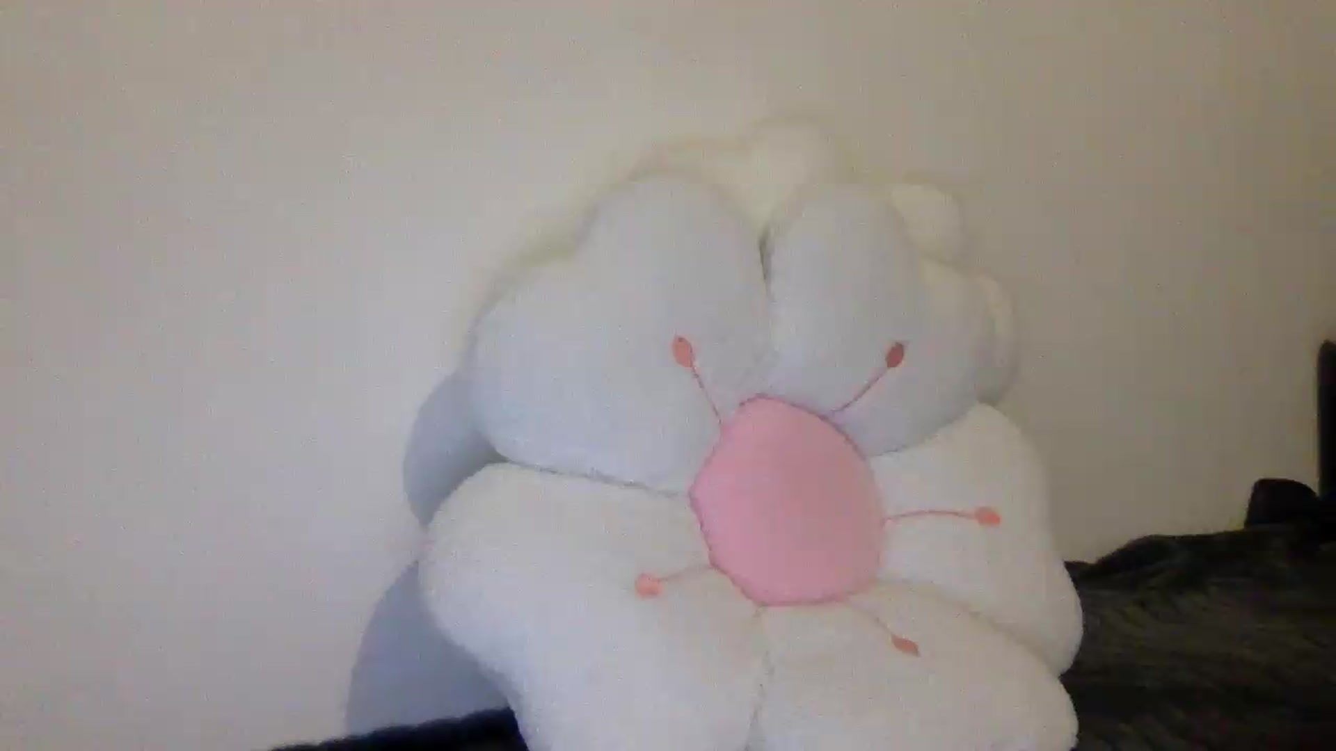 Gallery image thumbnail from JessicaB's myfreecams stream on, 09/12/2026, 13:21 image 1 of 20