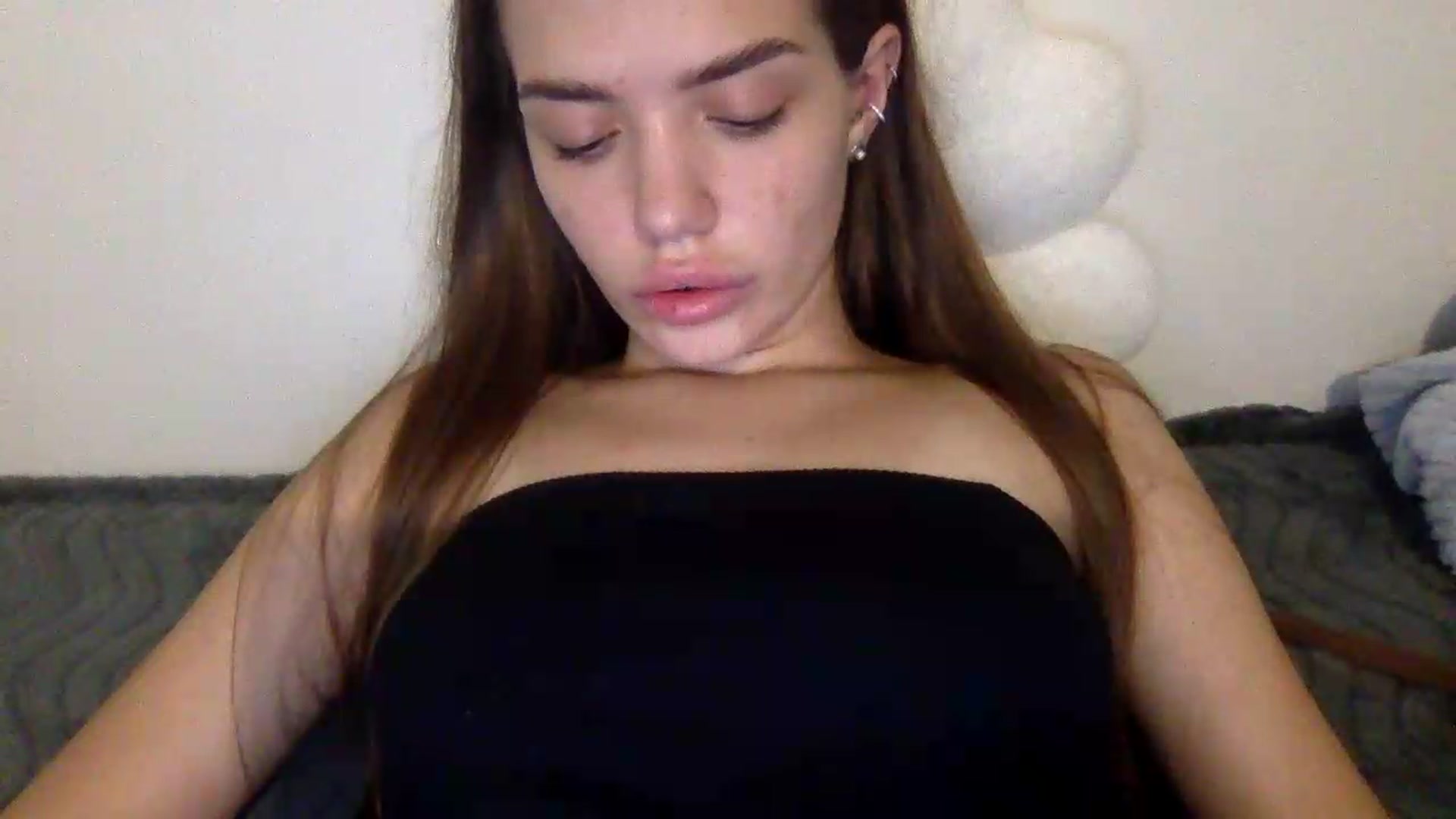 Gallery image thumbnail from JessicaB's myfreecams stream on, 09/12/2026, 14:32 image 6 of 20