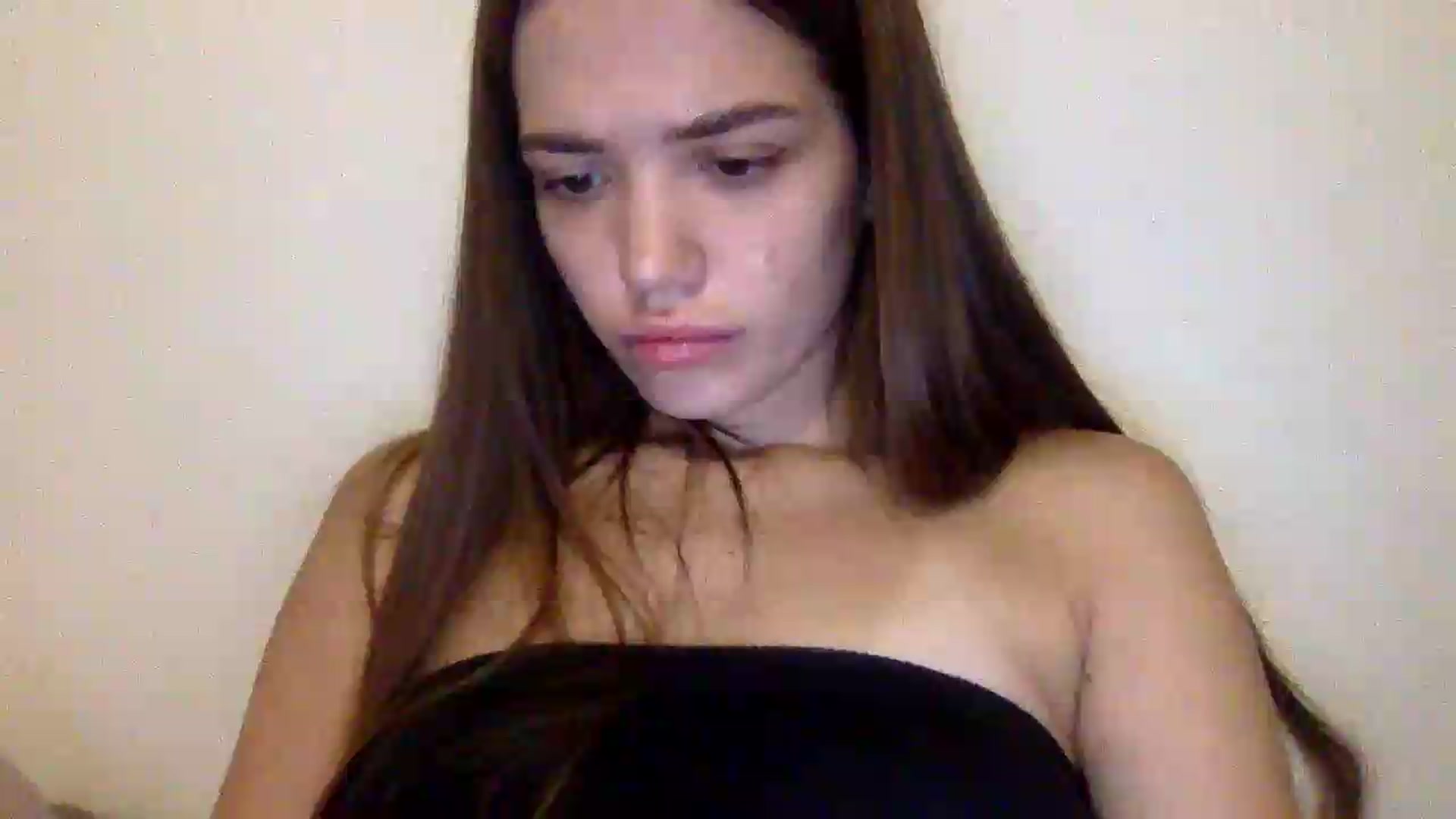 Gallery image thumbnail from JessicaB's myfreecams stream on, 09/12/2026, 18:02 image 17 of 20