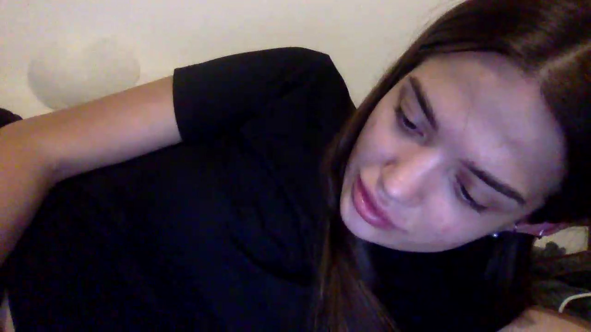 Gallery image thumbnail from JessicaB's myfreecams stream on, 09/14/2026, 18:43 image 13 of 20