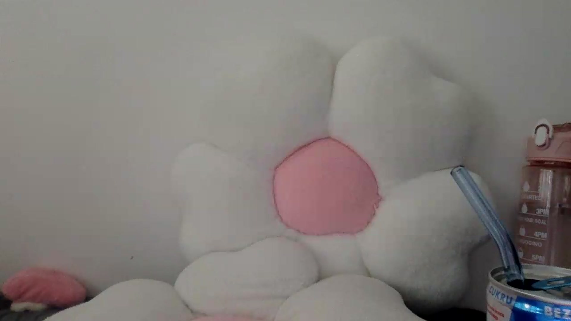 Gallery image thumbnail from JessicaB's myfreecams stream on, 09/15/2026, 13:15 image 5 of 20