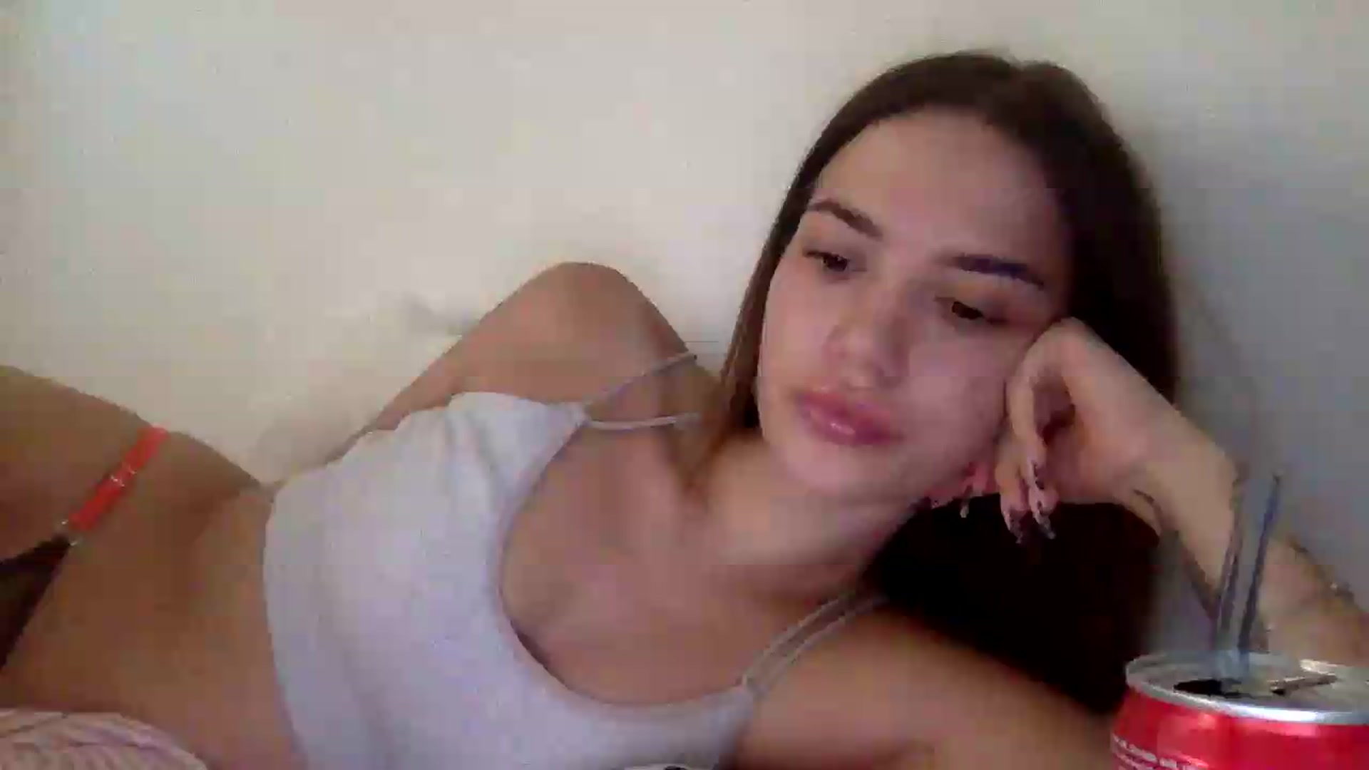 Gallery image thumbnail from JessicaB's myfreecams stream on, 09/15/2026, 16:17 image 18 of 20