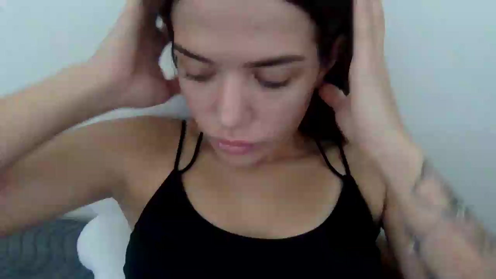 Gallery image thumbnail from JessicaB's myfreecams stream on, 09/16/2026, 13:31 image 4 of 20