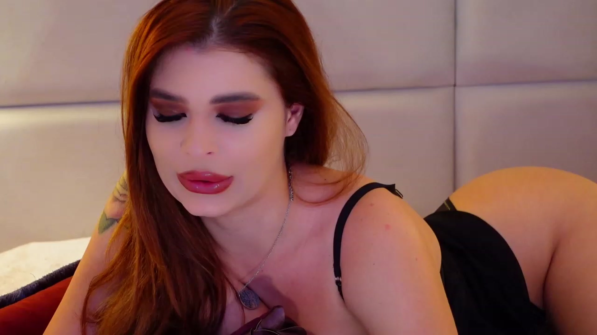 Gallery image thumbnail from JessicaEvy's myfreecams stream on, 11/15/2022, 09:59 image 5 of 20