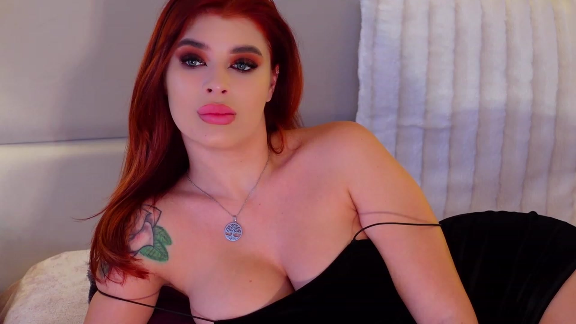 Gallery image thumbnail from JessicaEvy's myfreecams stream on, 11/17/2022, 10:00 image 14 of 20