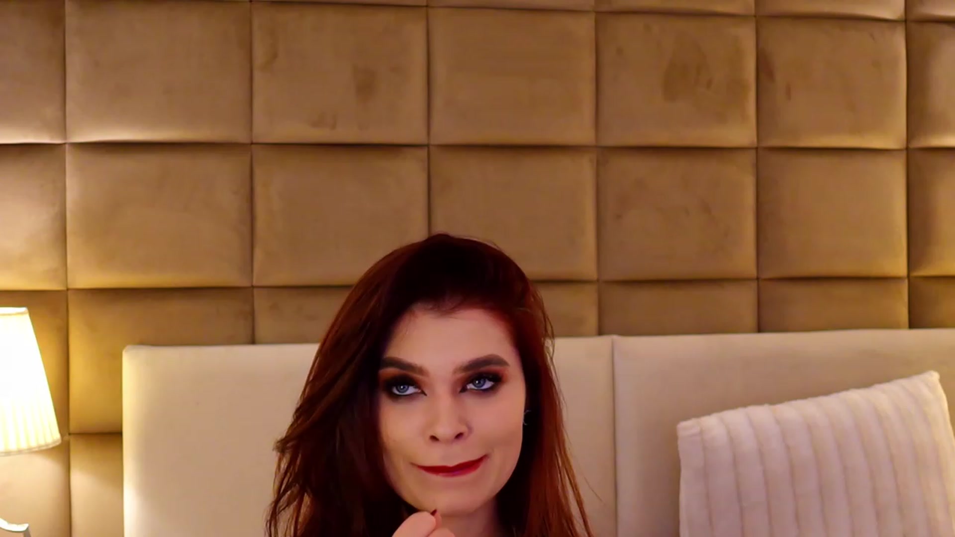 Gallery image thumbnail from JessicaEvy's myfreecams stream on, 11/21/2022, 09:58 image 13 of 20