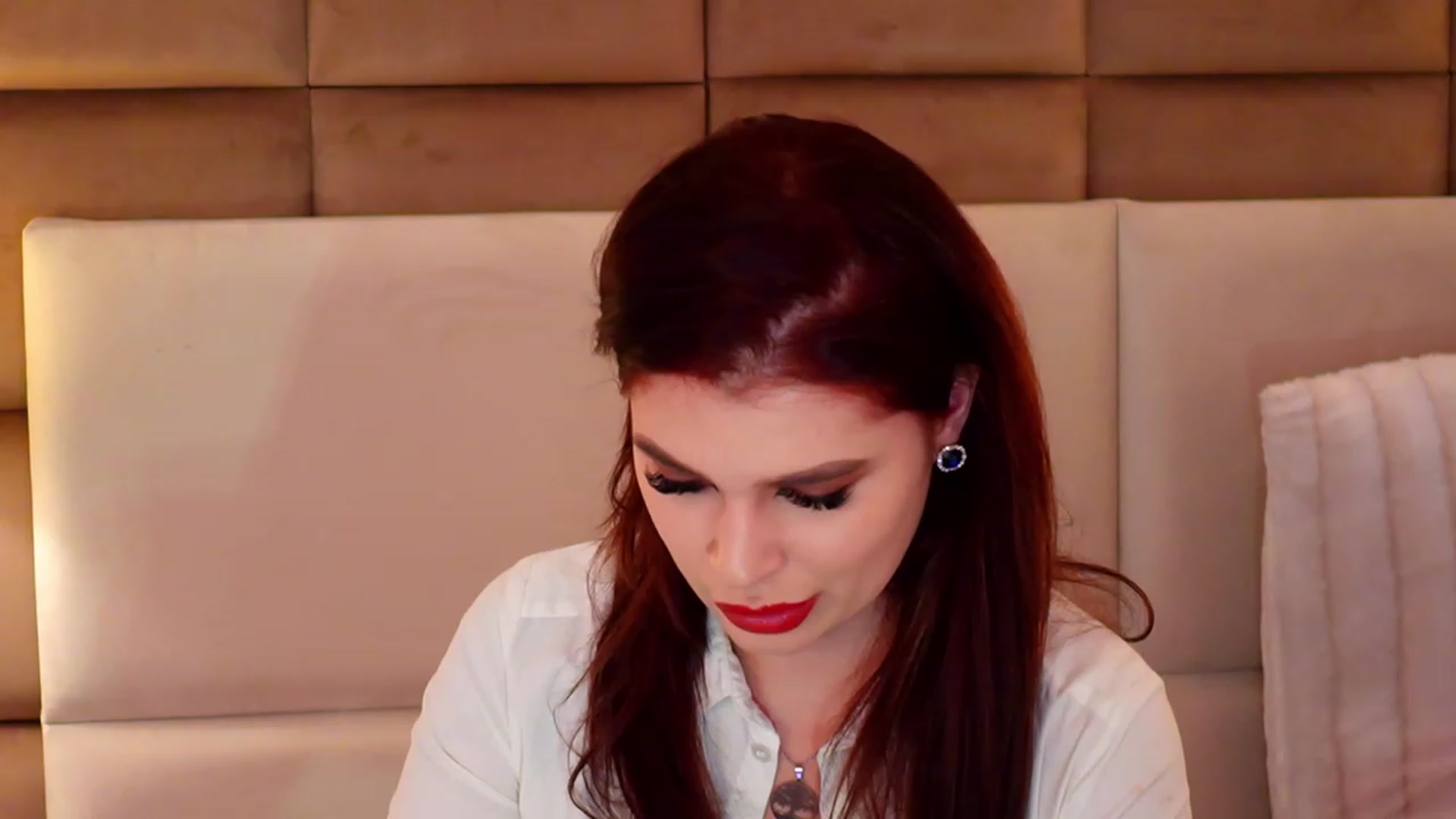 Gallery image thumbnail from JessicaEvy's myfreecams stream on, 11/21/2022, 11:05 image 6 of 20